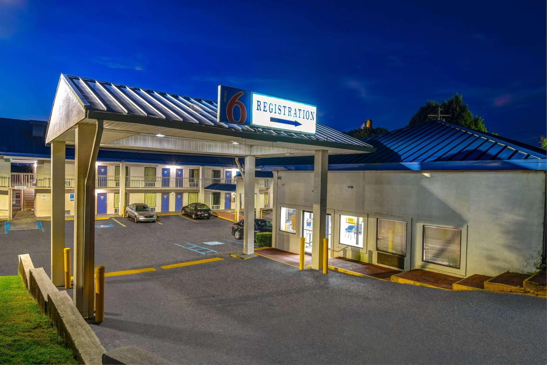 Motel 6-Atlanta, GA photo 2
