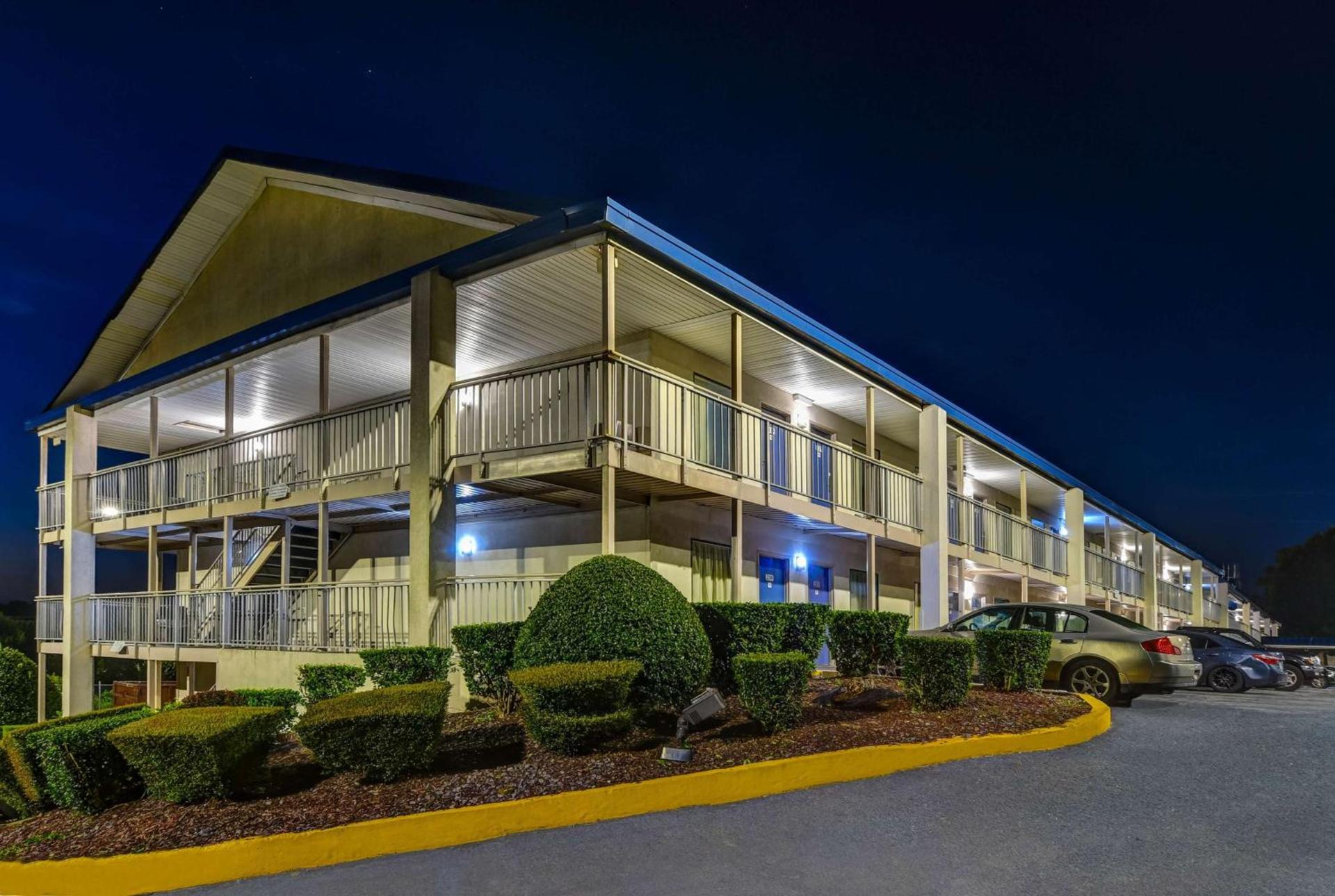 Motel 6-Atlanta, GA photo 1