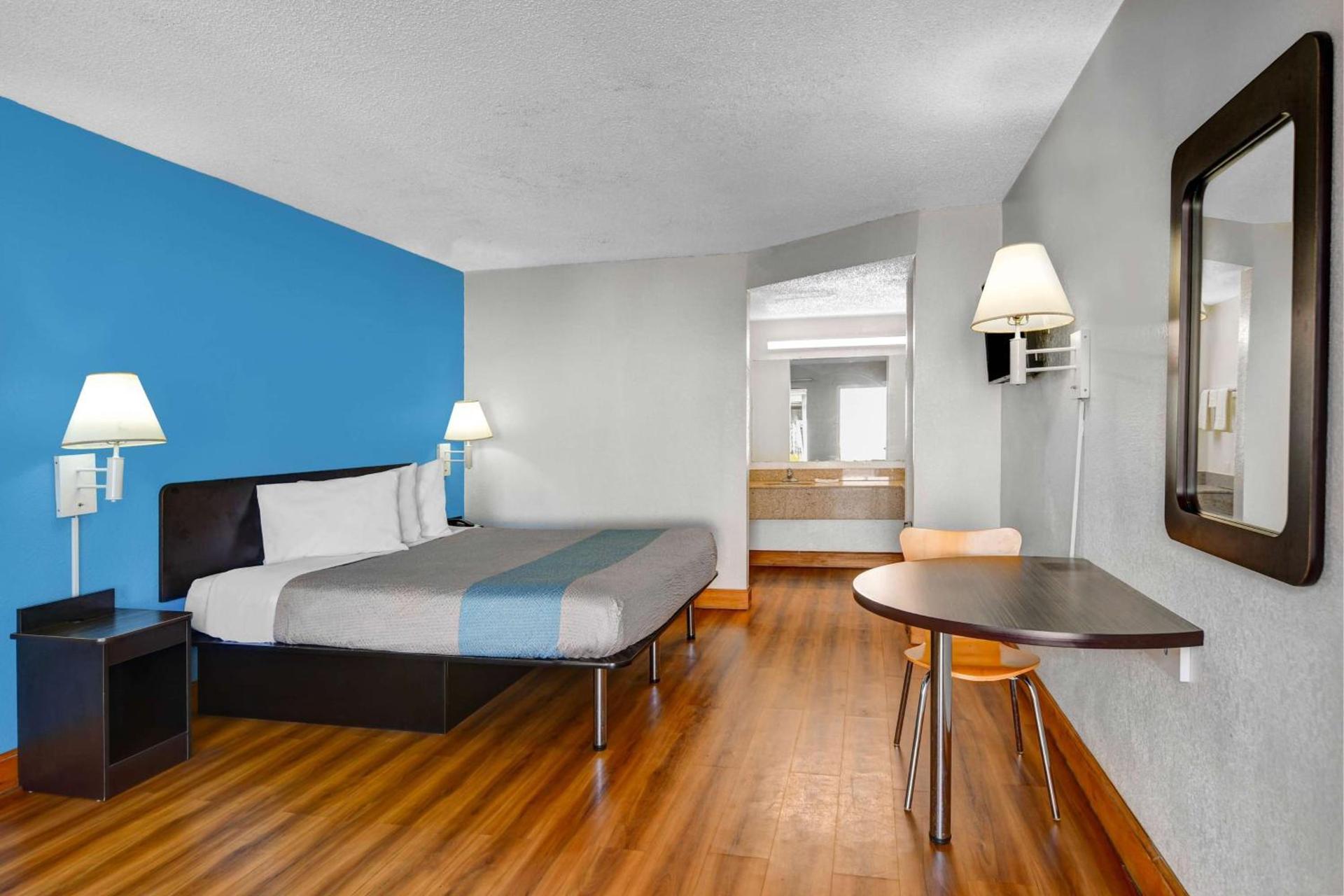 Motel 6-Atlanta, GA photo 5