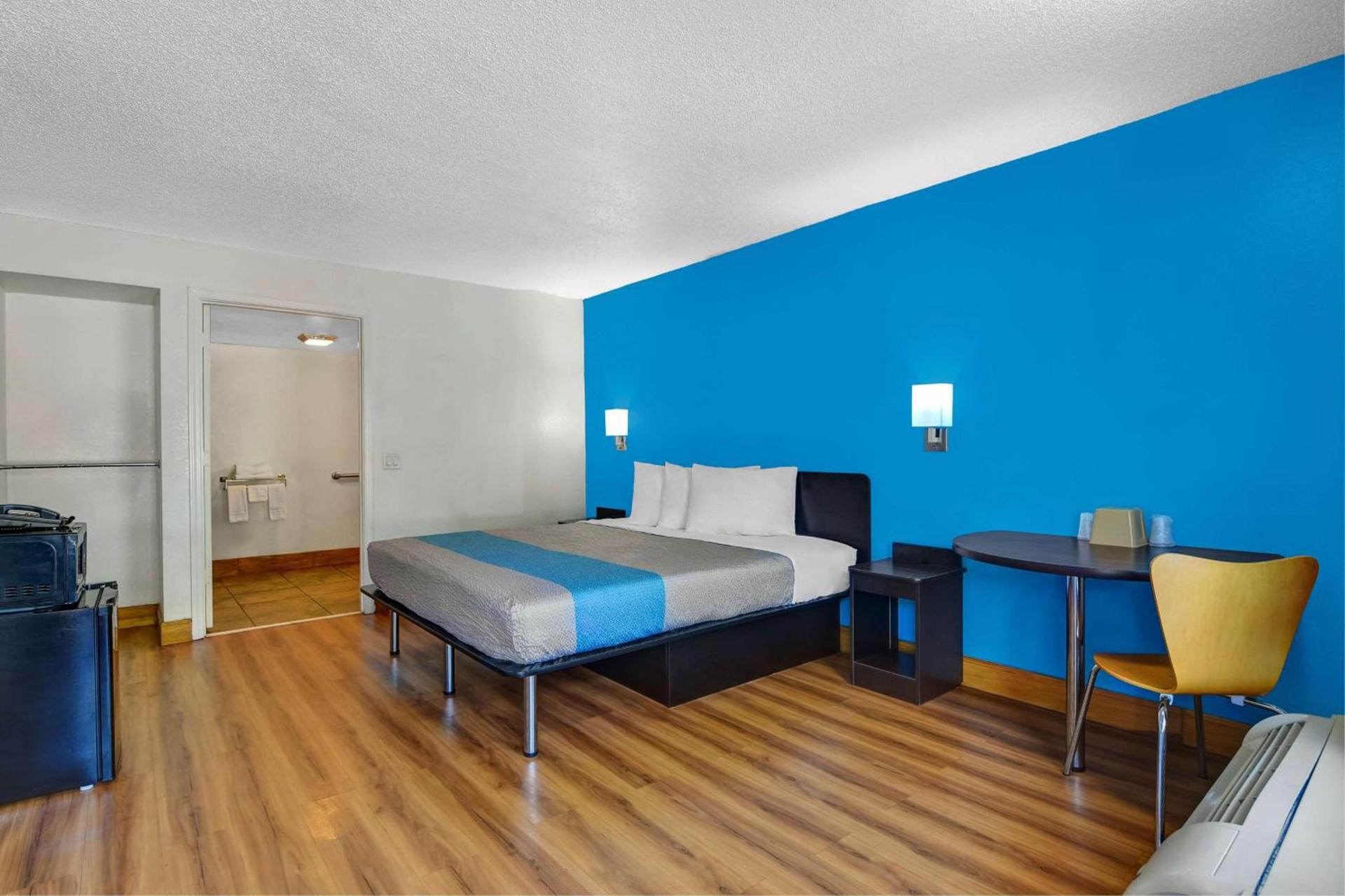 Motel 6-Atlanta, GA photo 9
