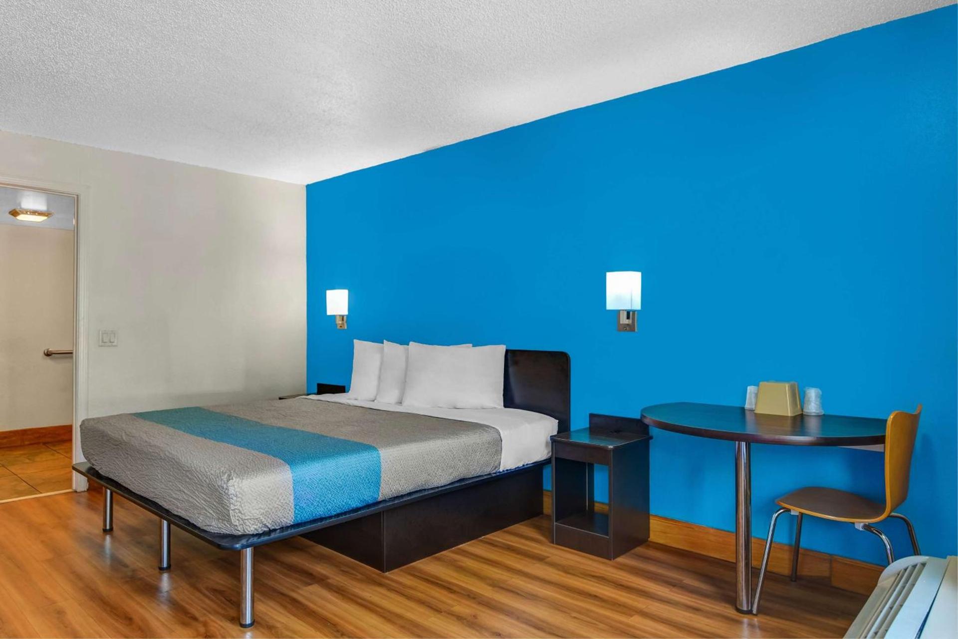 Motel 6-Atlanta, GA photo 10