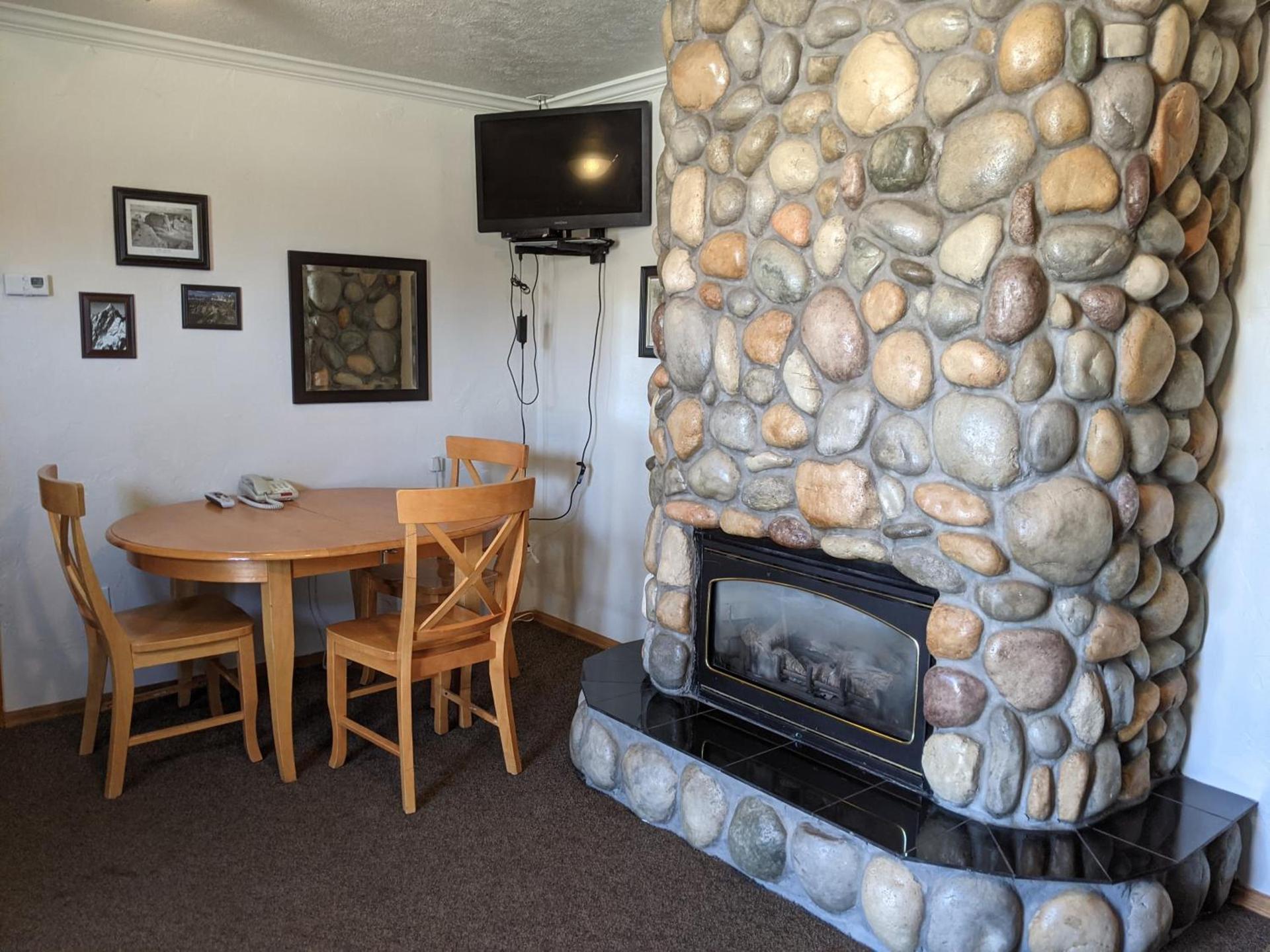 Sundance Motel photo 7