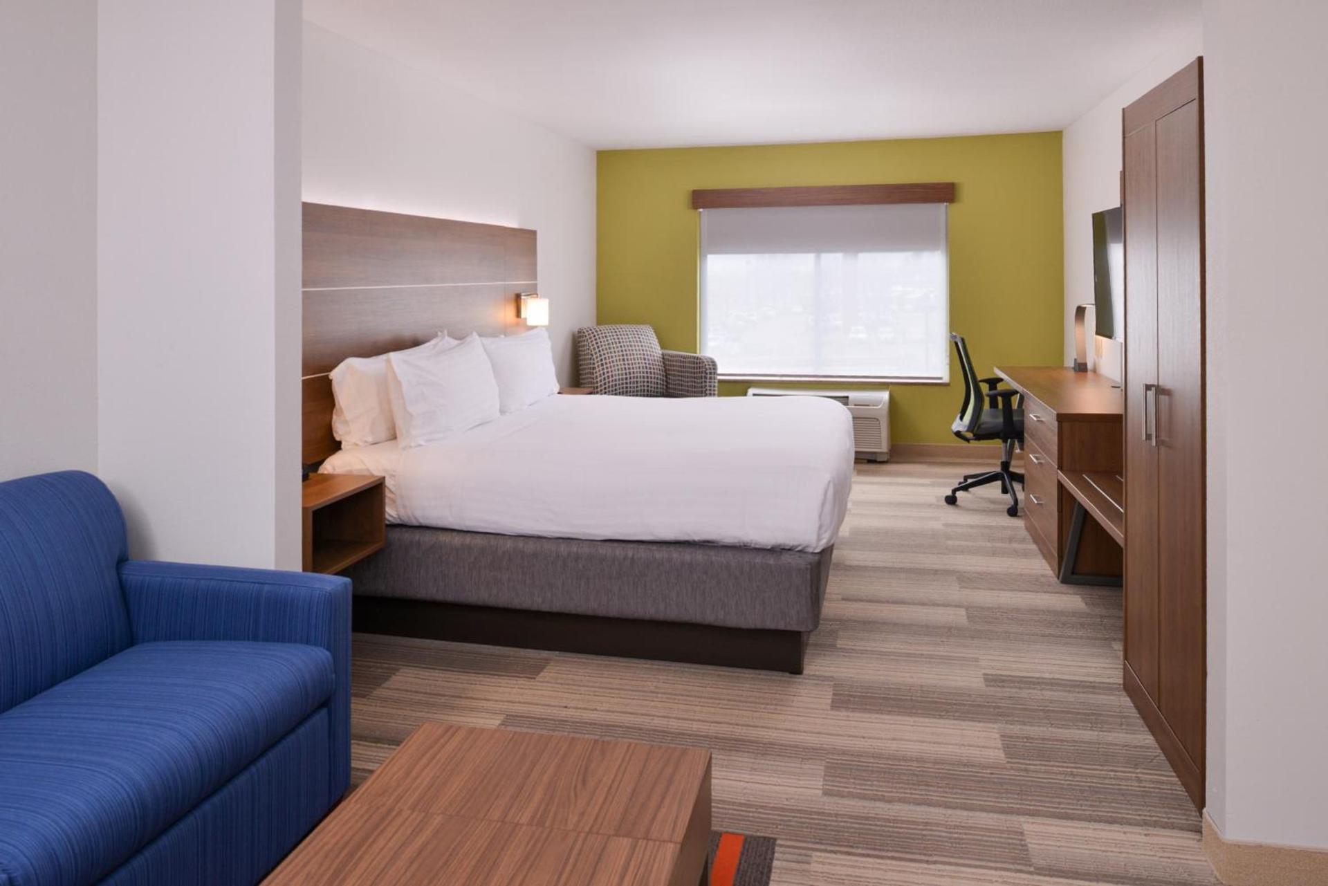 Holiday Inn Express Mineral Wells by IHG photo 26