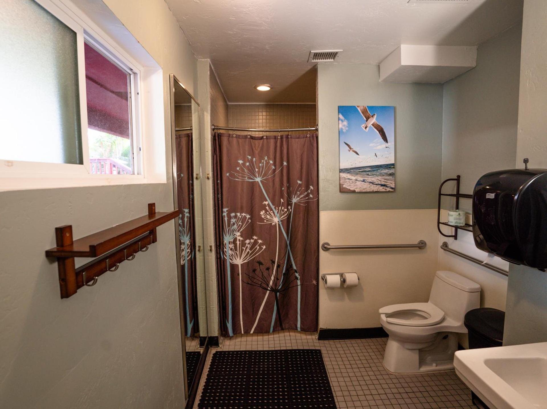 California Dreams Hostel - Ocean Beach photo 57