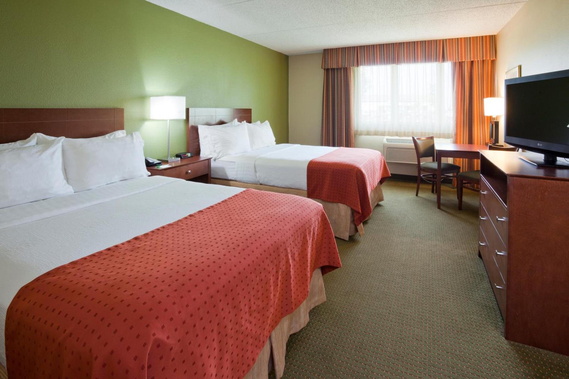 DoubleTree by Hilton Austin, MN photo 74