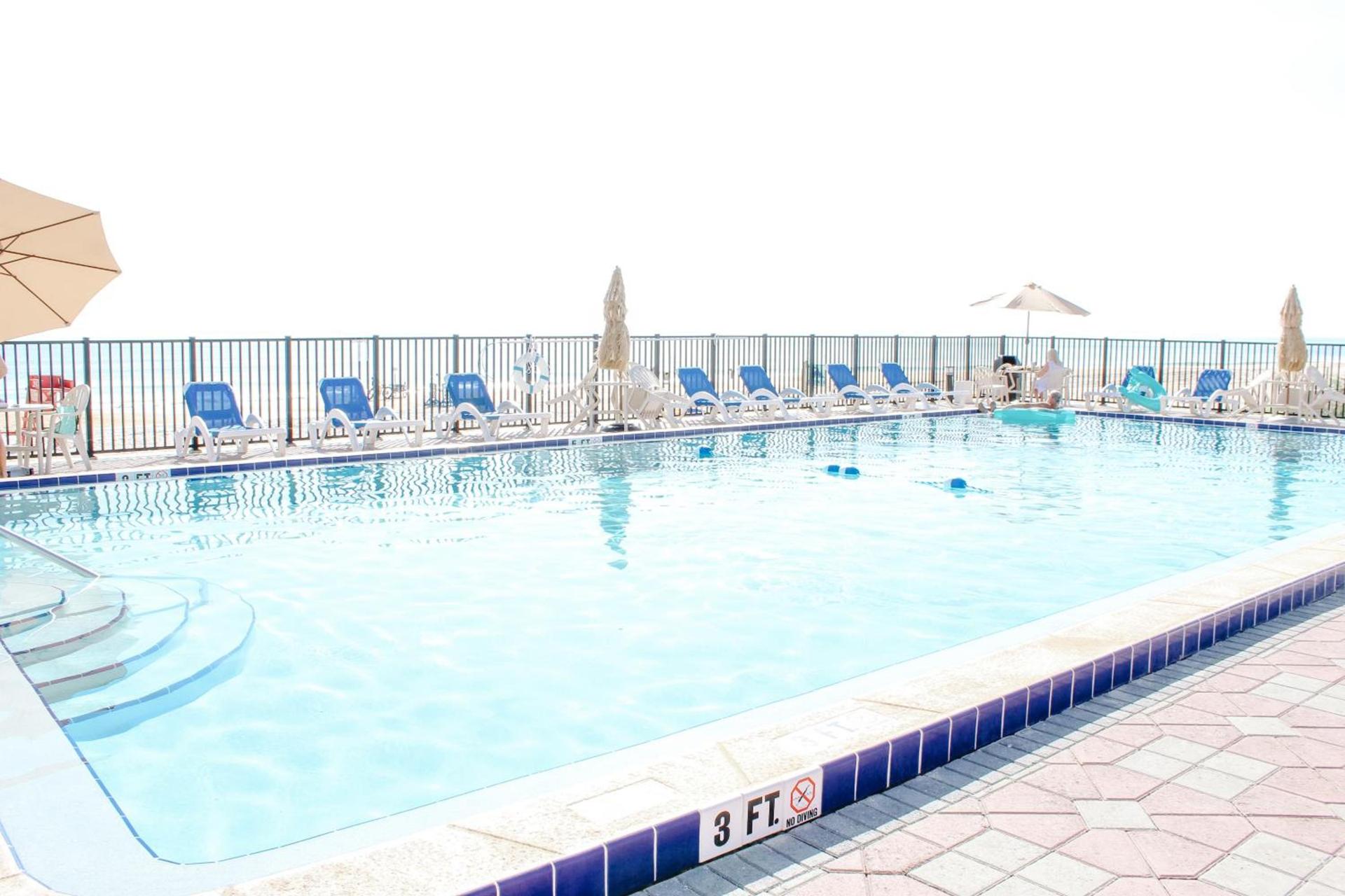 Outrigger Beach Club Resort by CoolVacay photo 8