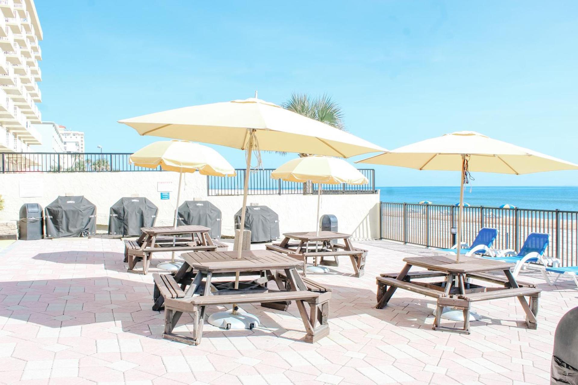 Outrigger Beach Club Resort by CoolVacay photo 6