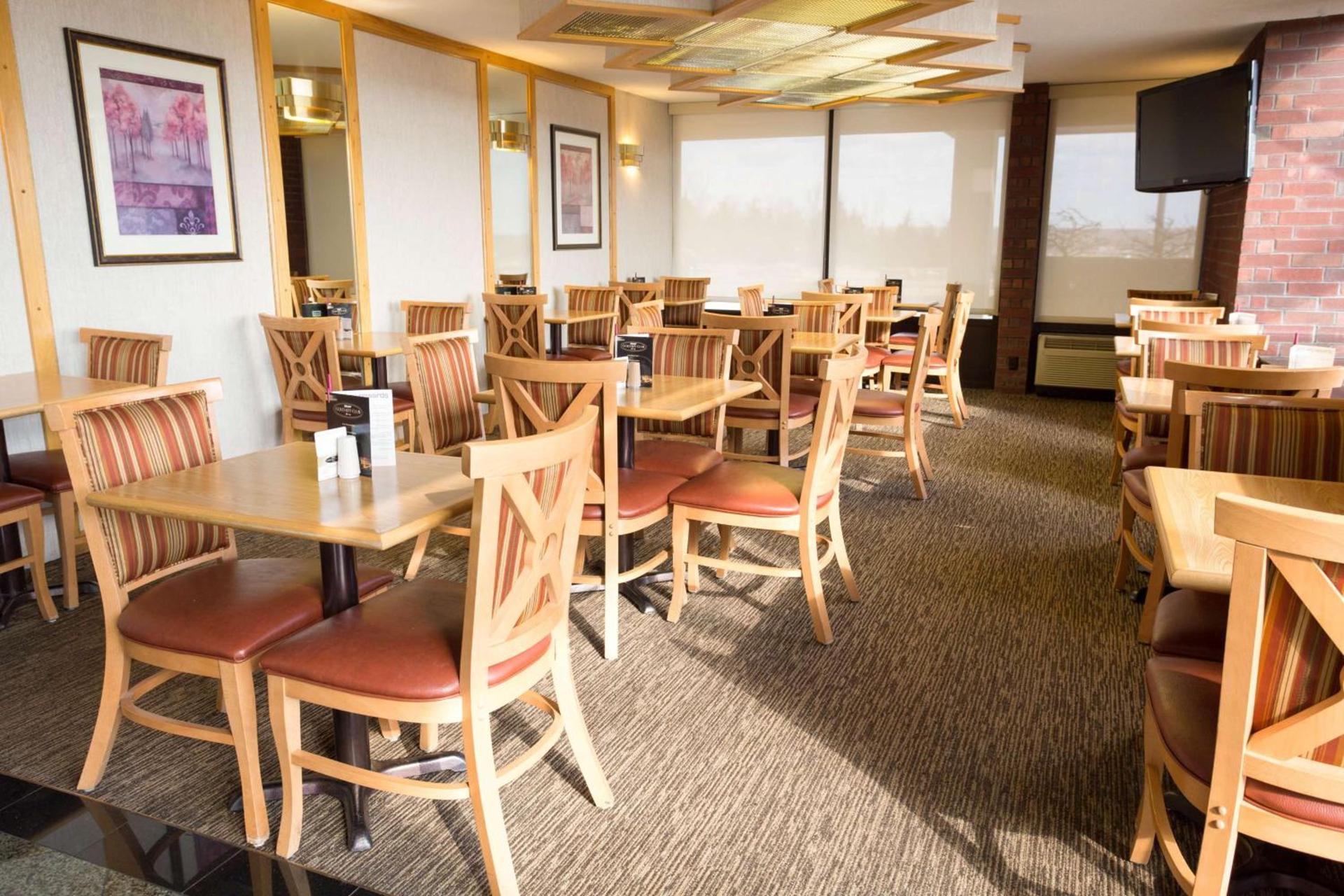 Days Inn by Wyndham Rolla photo 5