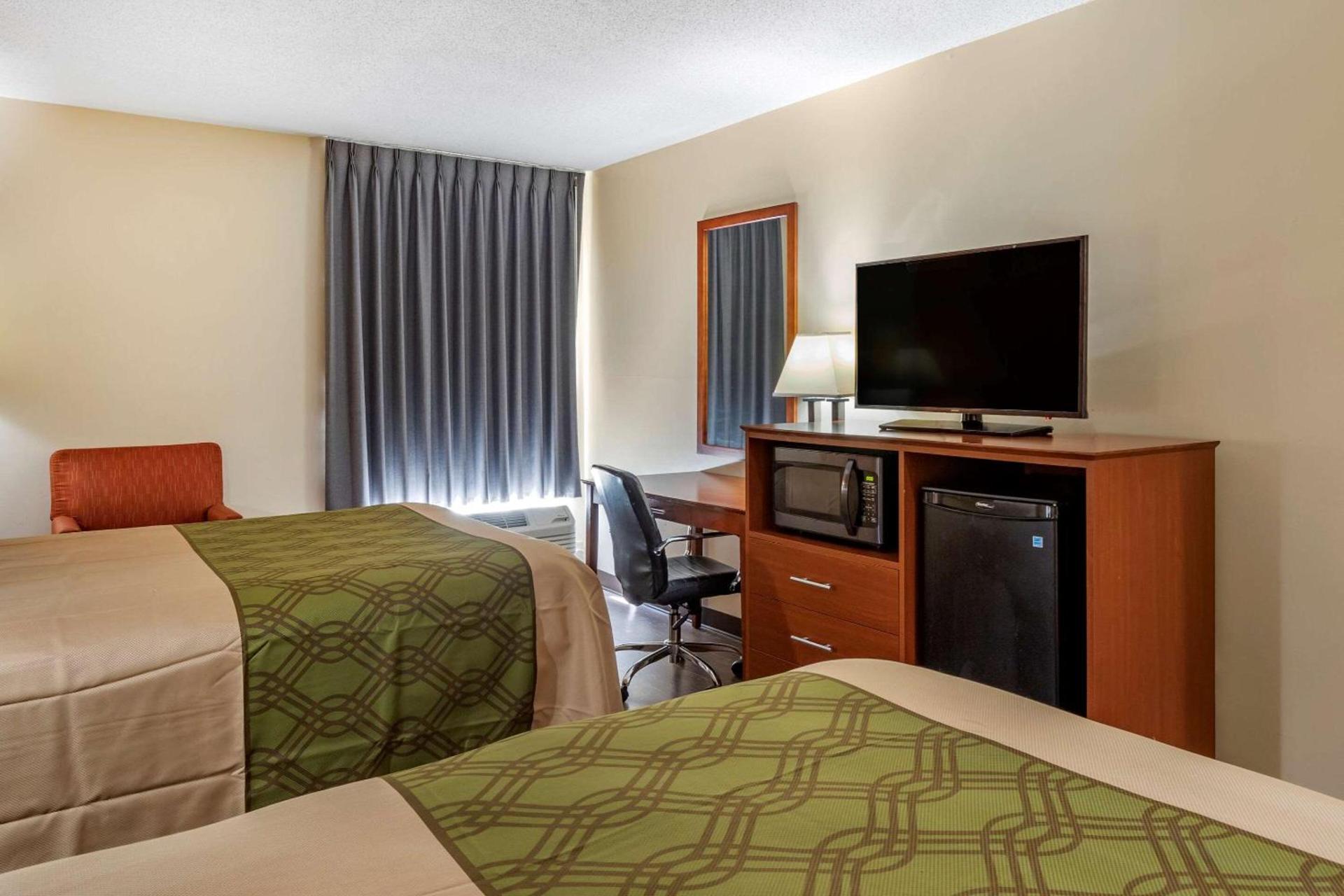 Econo Lodge Saint Stephen photo 19