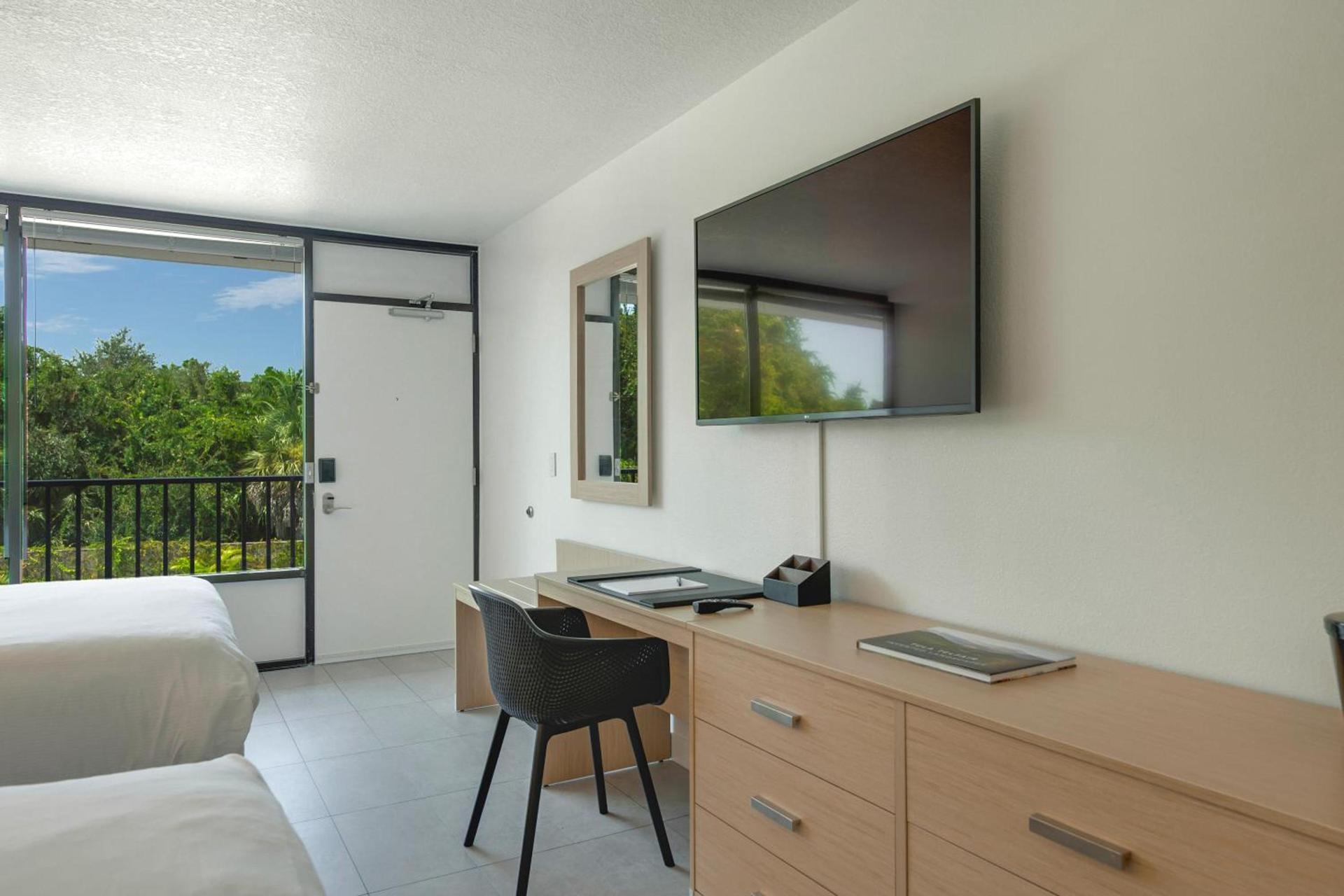 Casey Key Resorts - Mainland photo 19