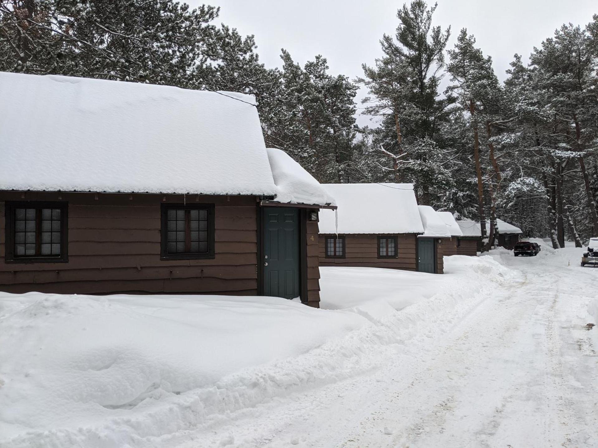 Moreno's Adirondack Cabins photo 19