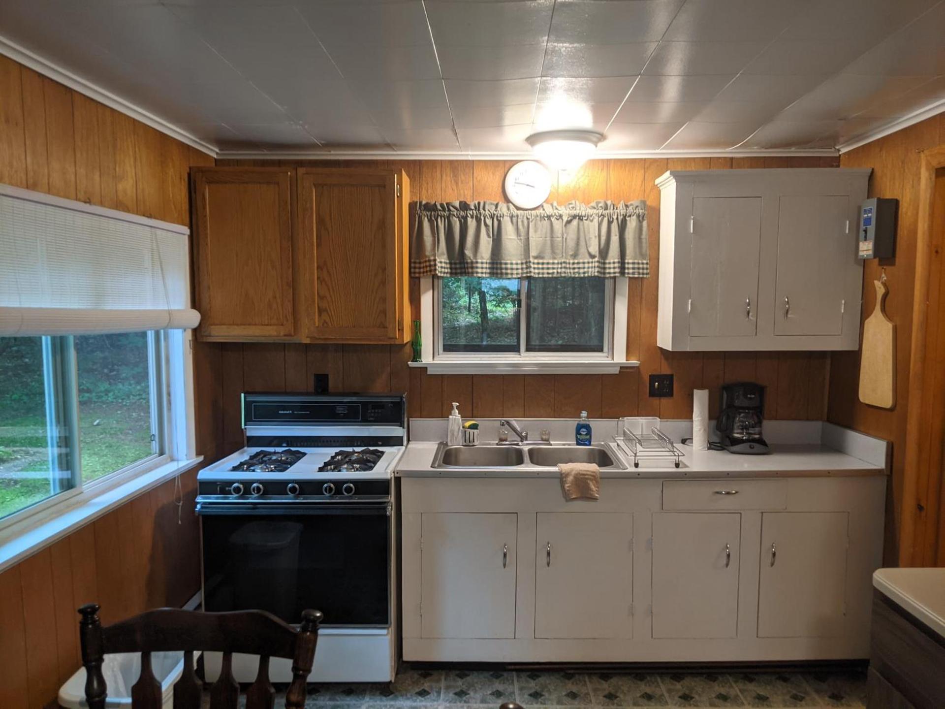 Moreno's Adirondack Cabins photo 25