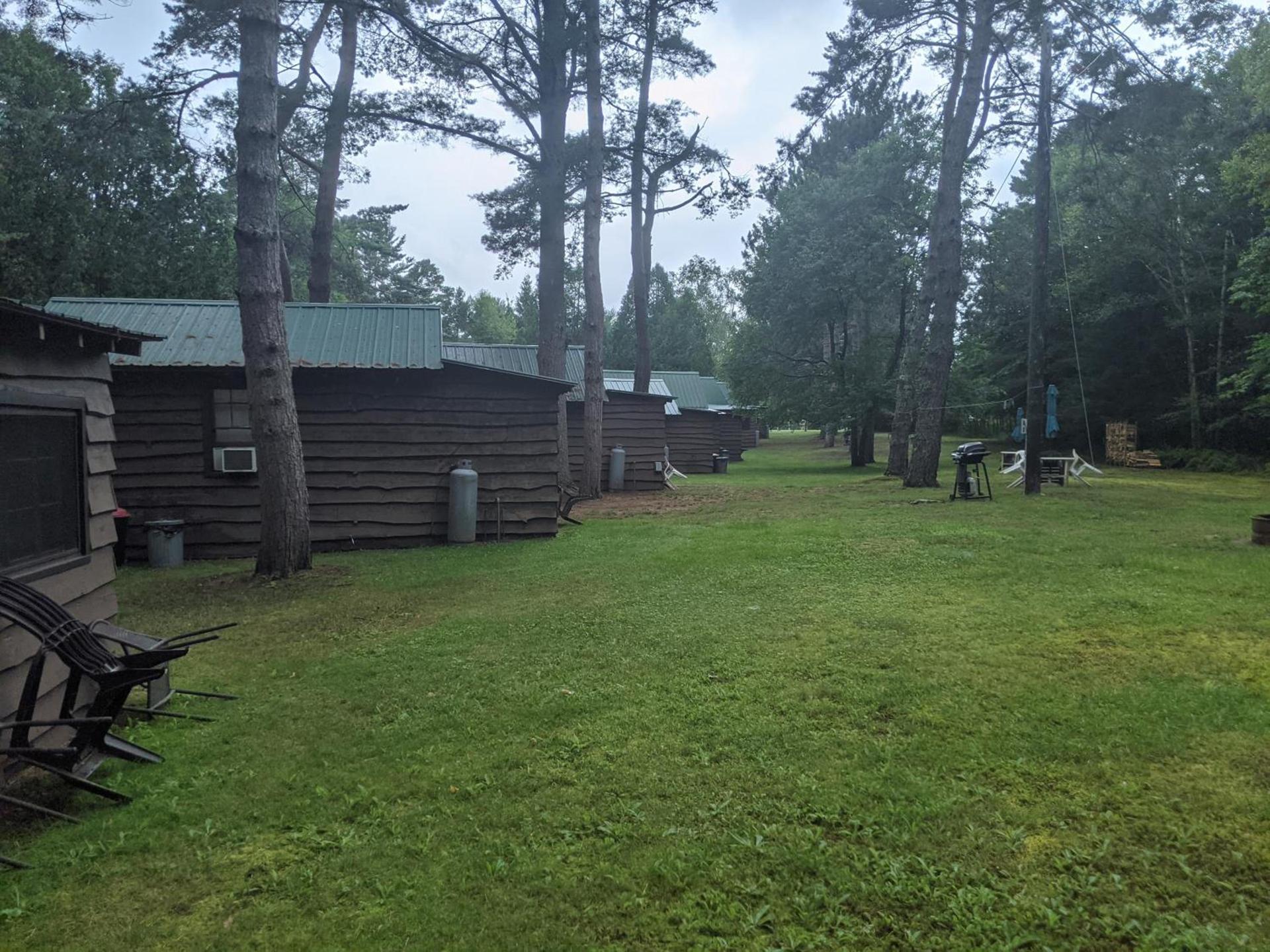 Moreno's Adirondack Cabins photo 27