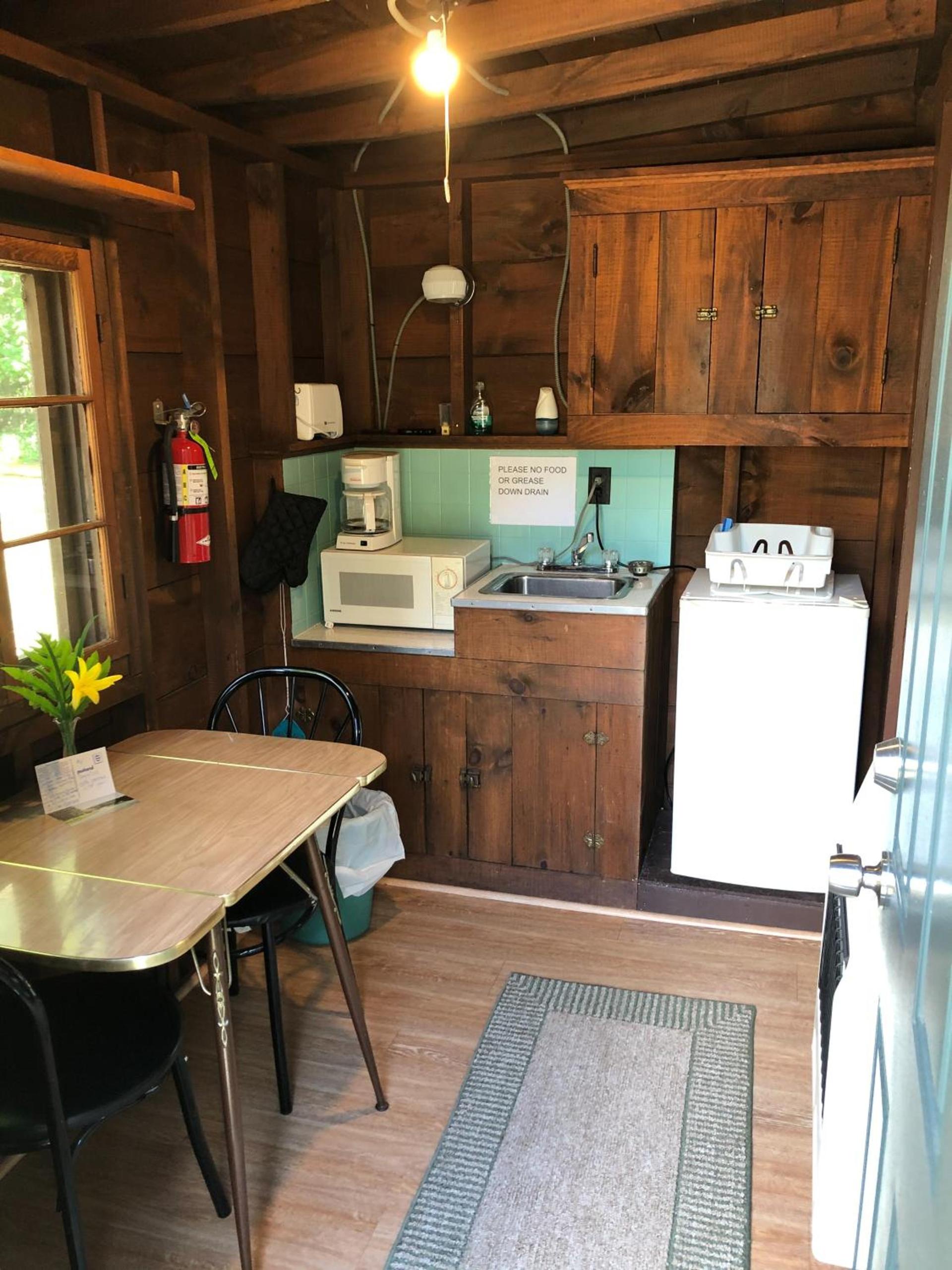 Moreno's Adirondack Cabins photo 39