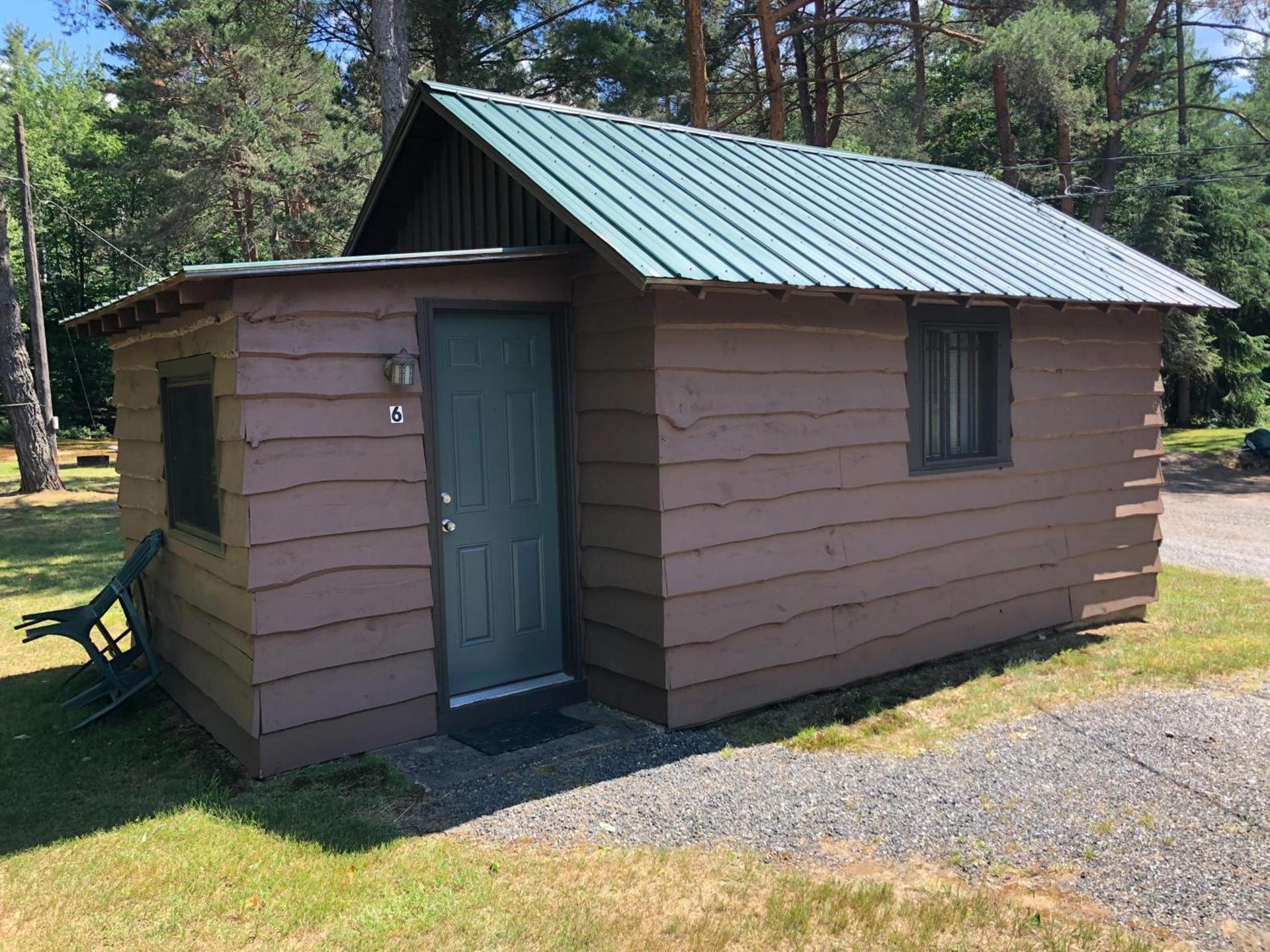 Moreno's Adirondack Cabins photo 46