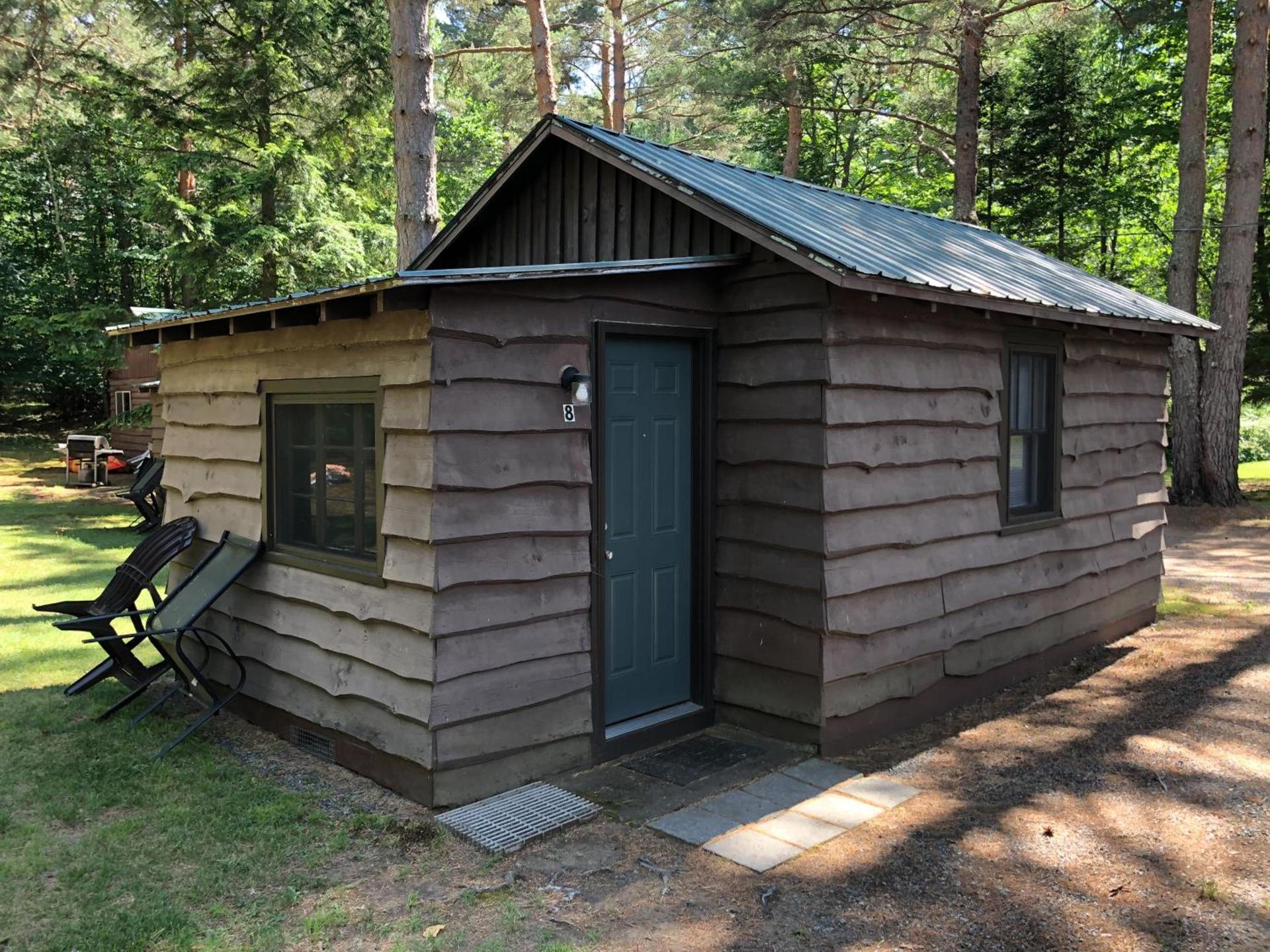 Moreno's Adirondack Cabins photo 48