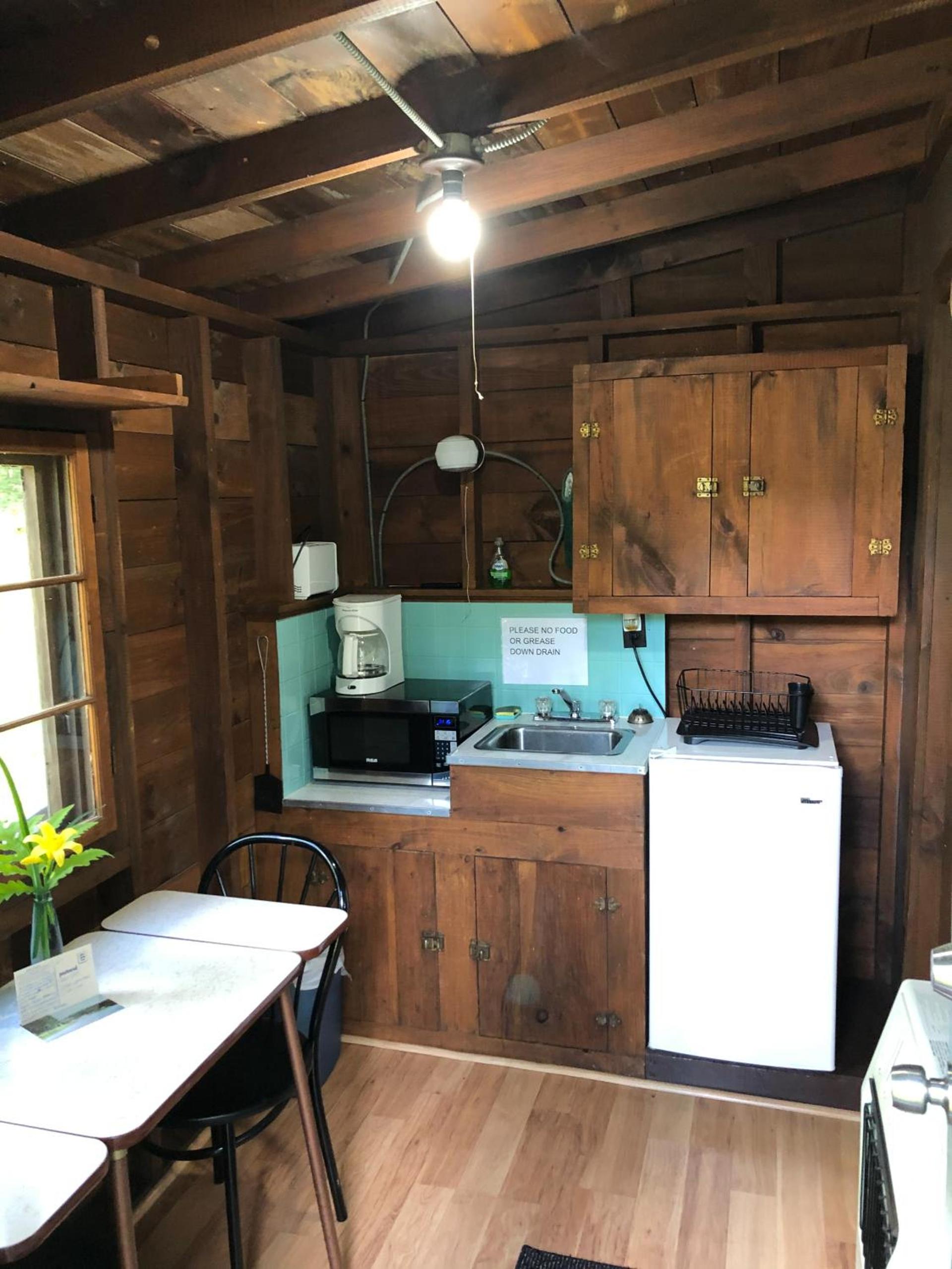 Moreno's Adirondack Cabins photo 54