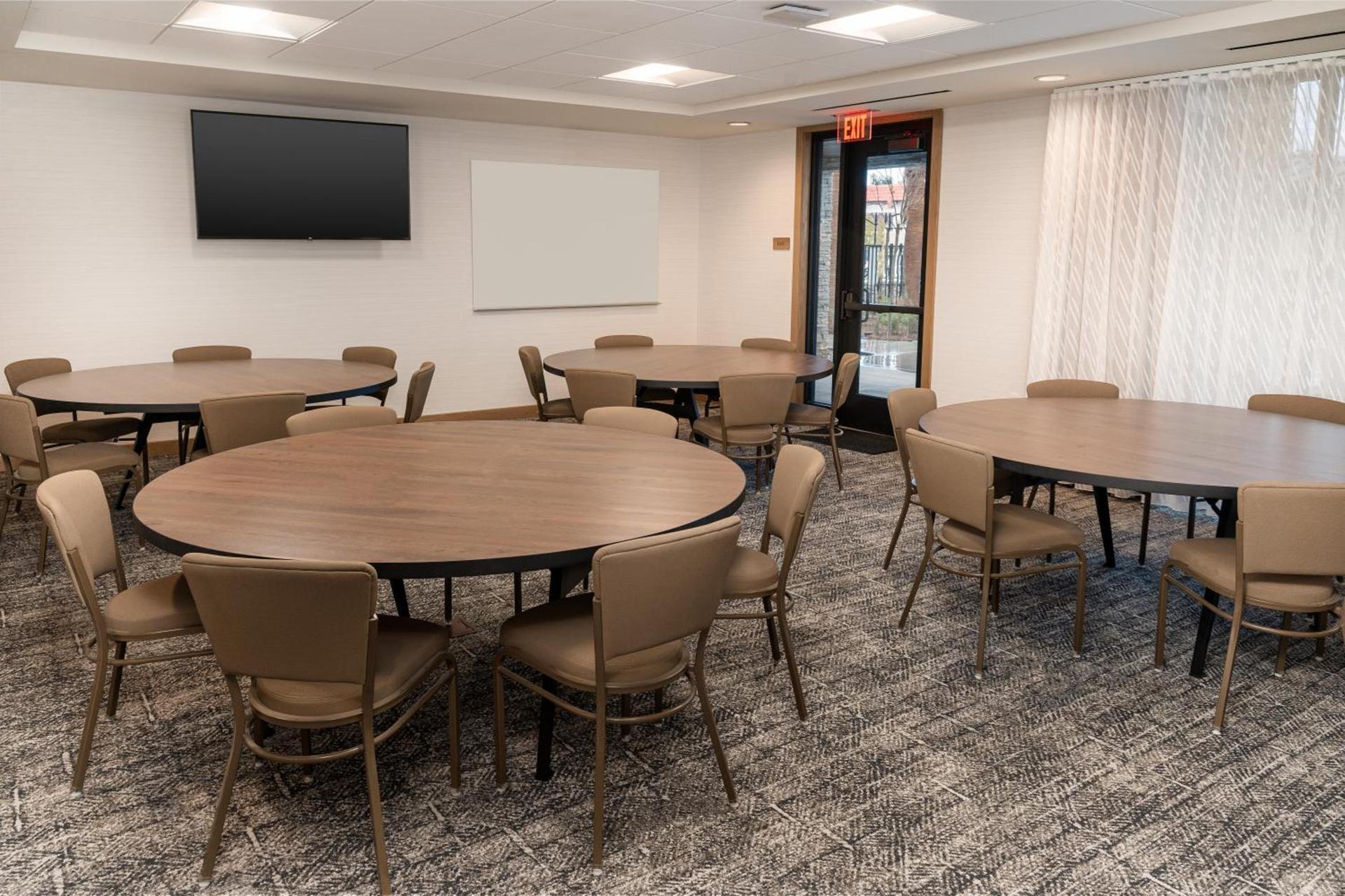 Staybridge Suites - Temecula - Wine Country by IHG photo 34