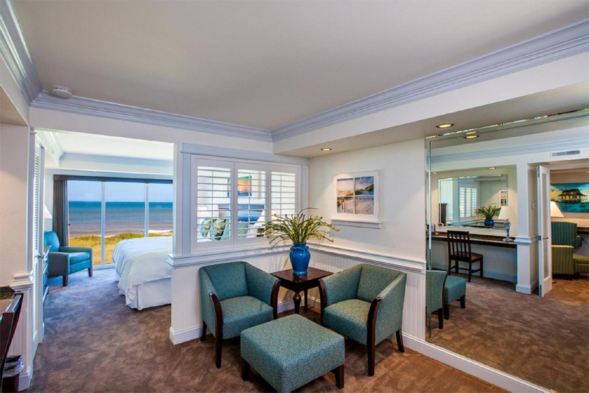 Shutters on the Banks photo 19