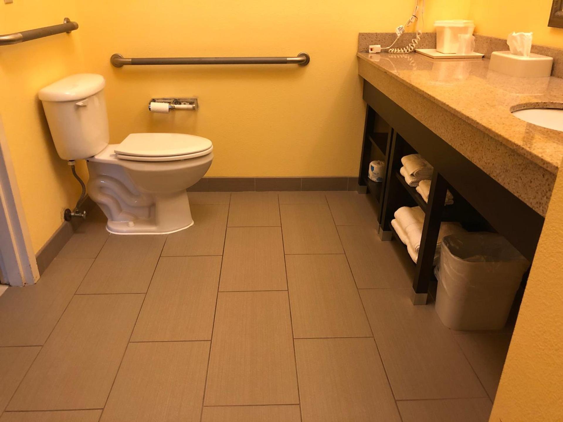 Comfort Inn & Suites Rogersville photo 43