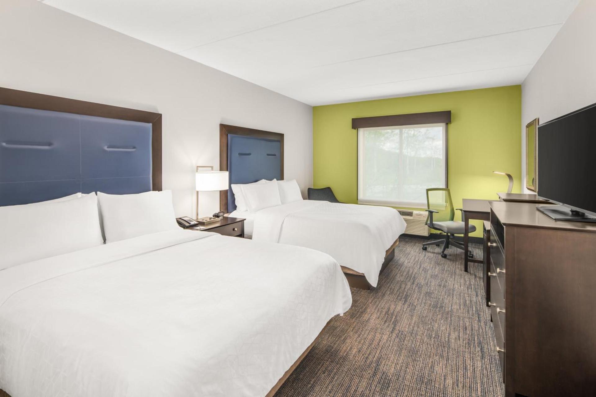 Holiday Inn Express & Suites Wilmington-Newark by IHG photo 36