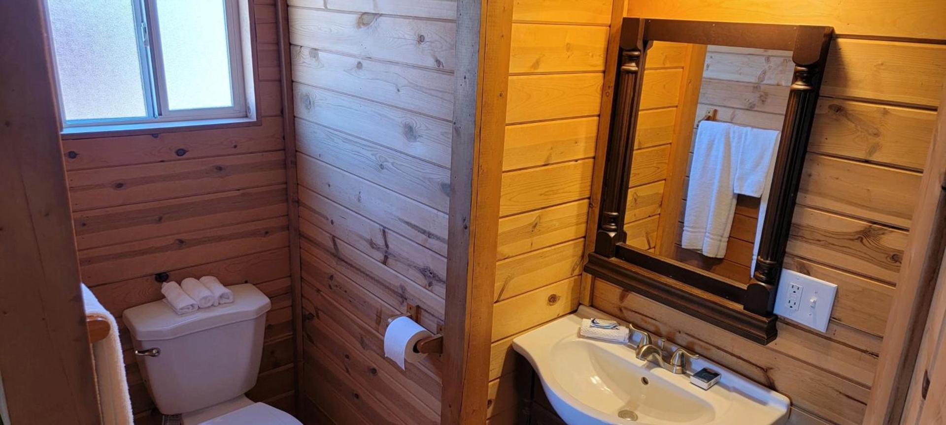 Stateline Cabin photo 36