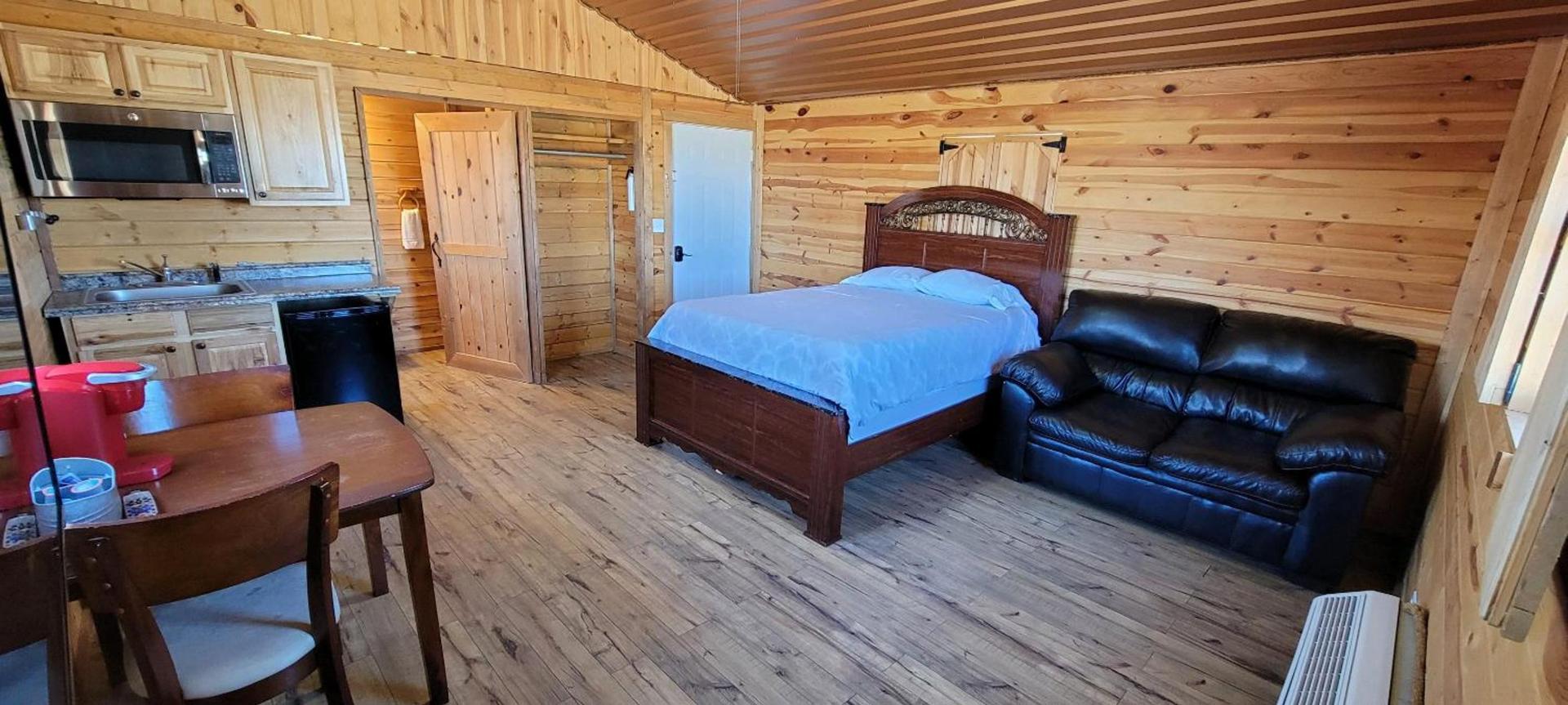 Stateline Cabin photo 32
