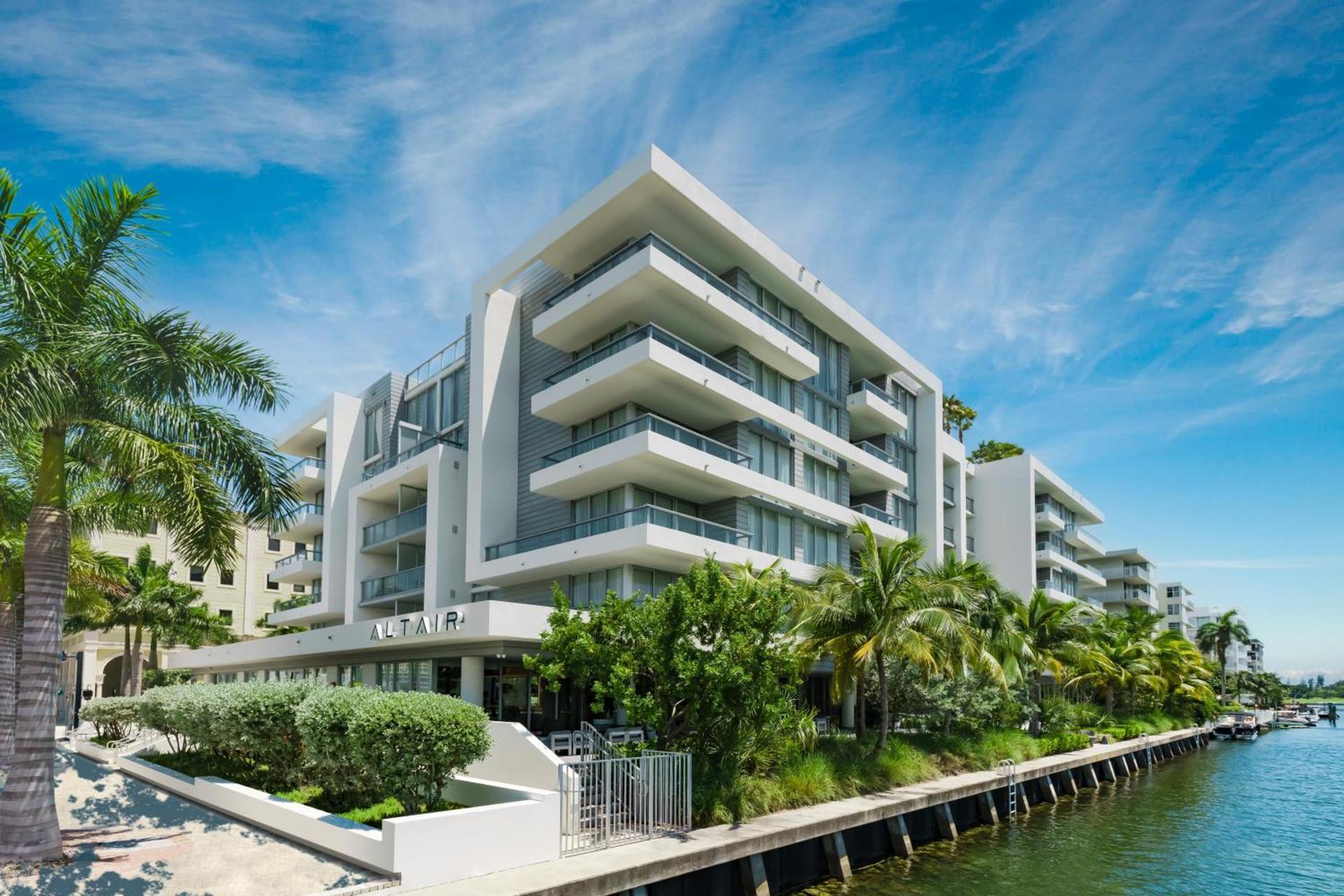 The Altair Bay Harbor Hotel photo 1