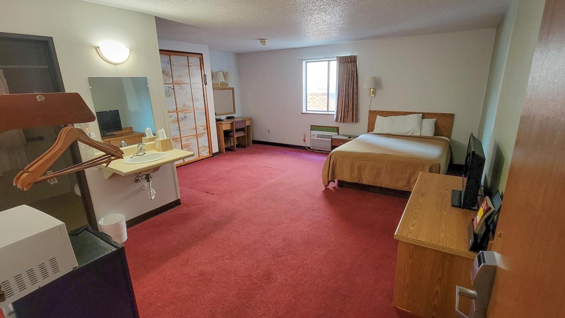 Wagner Lakeside Motel photo 19