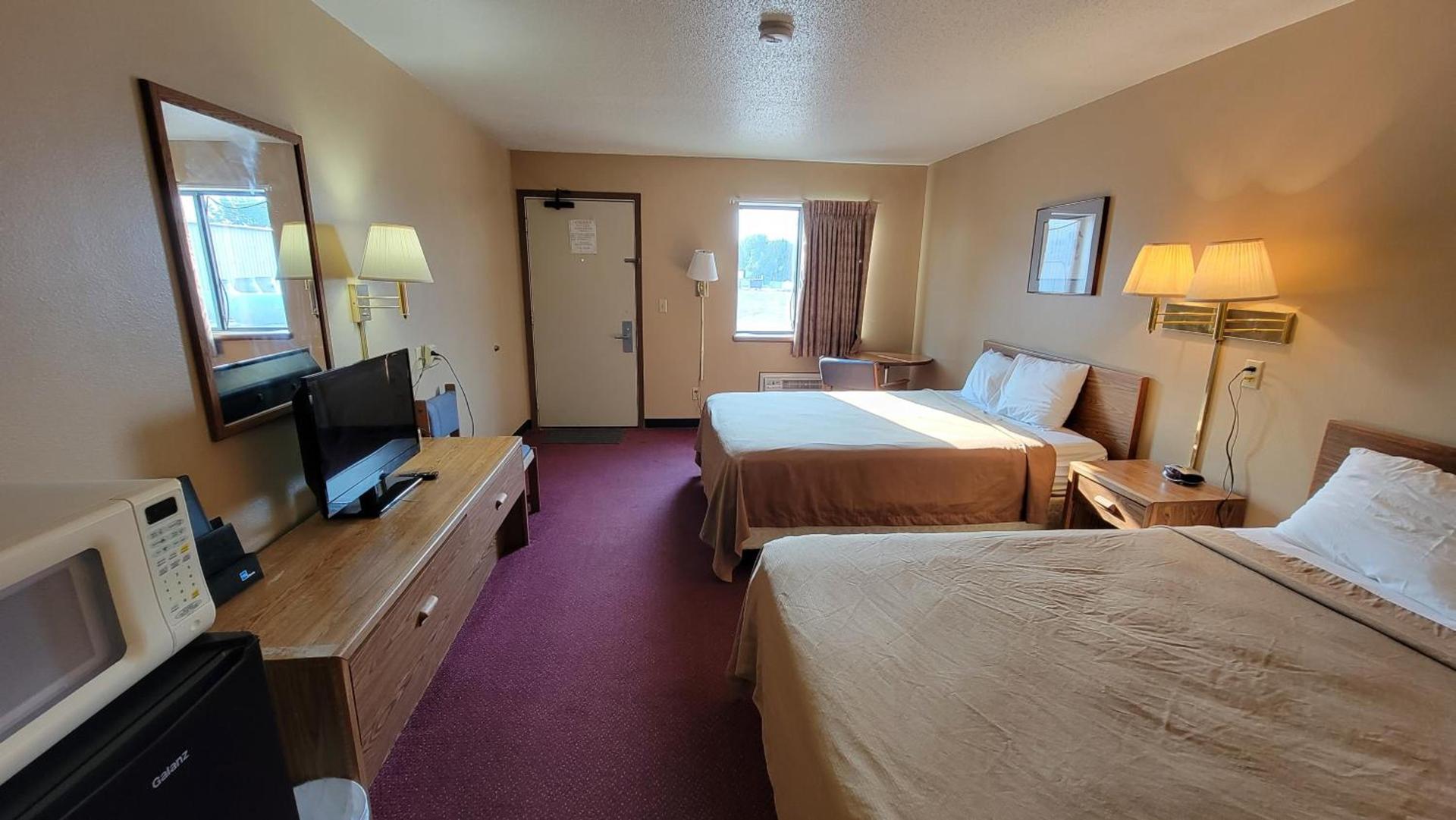 Wagner Lakeside Motel photo 15