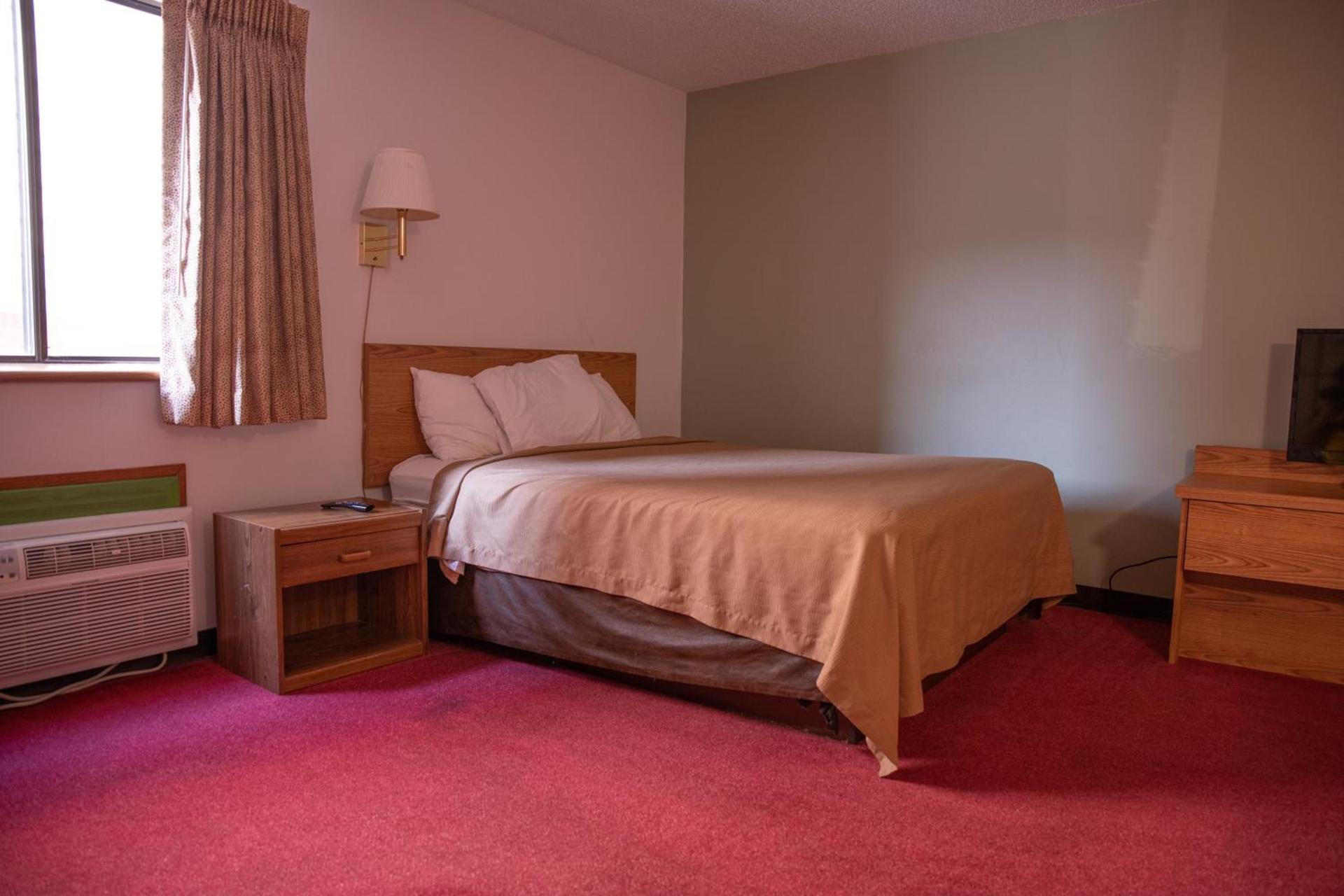 Wagner Lakeside Motel photo 32
