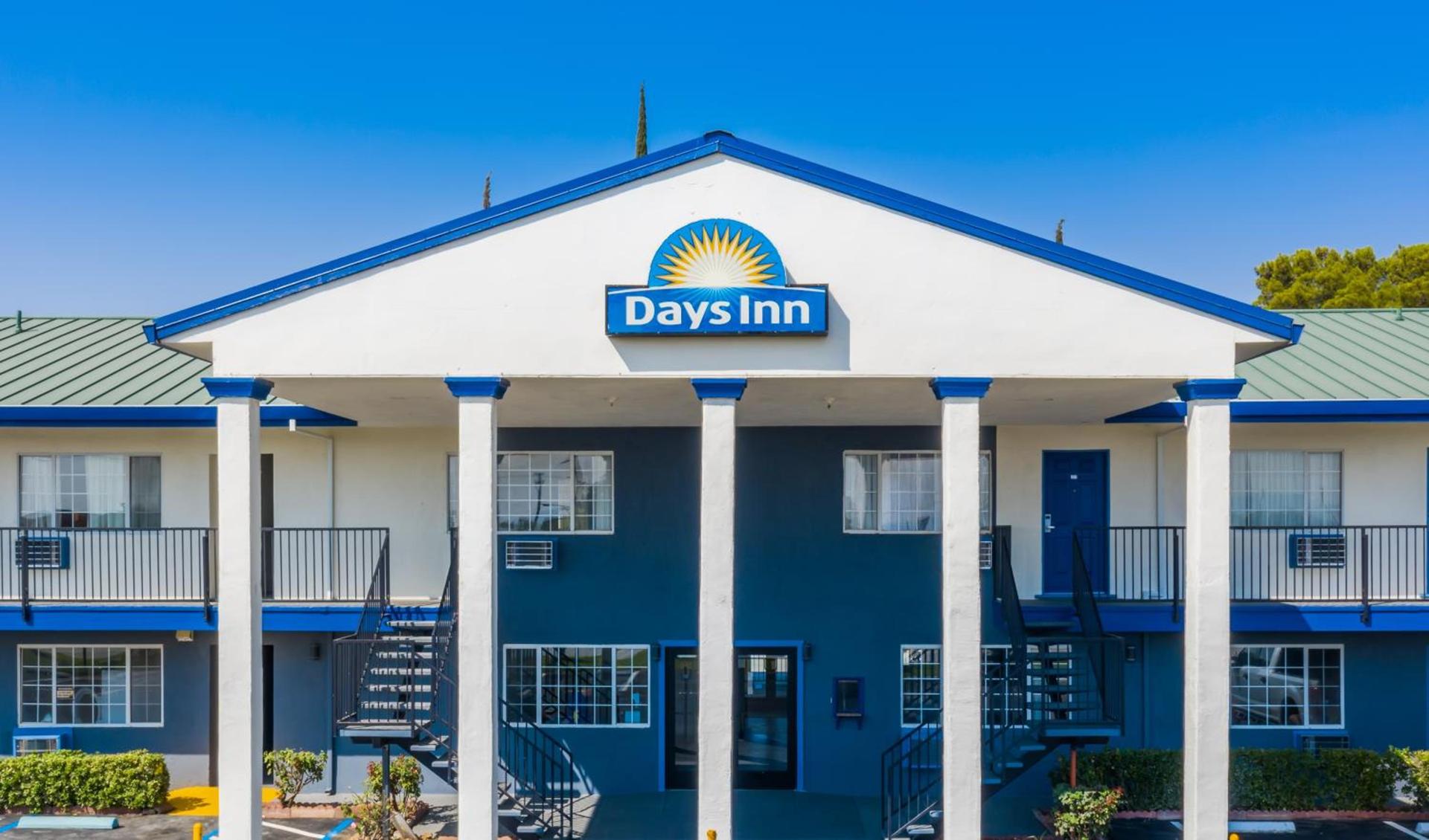 Days Inn by Wyndham Red Bluff photo 27