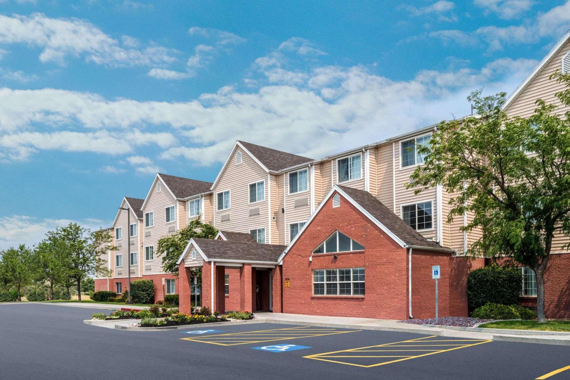 Microtel Inn & Suites by Wyndham Salt Lake City Airport — hotel in Salt Lake City