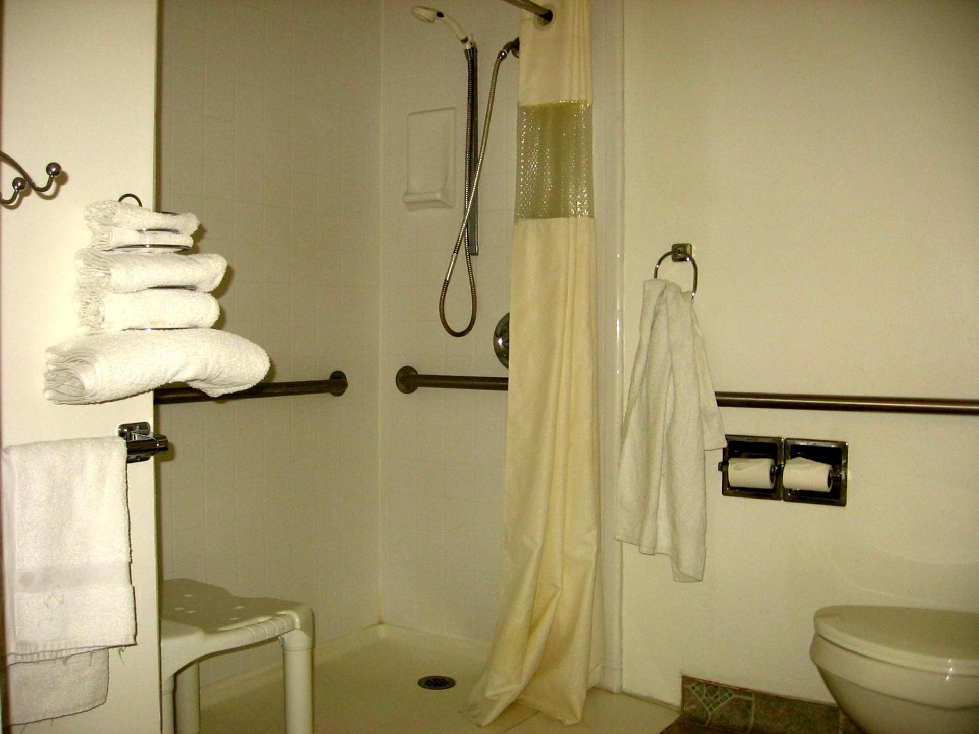 Travelodge by Wyndham Red Bluff South of Redding photo 60