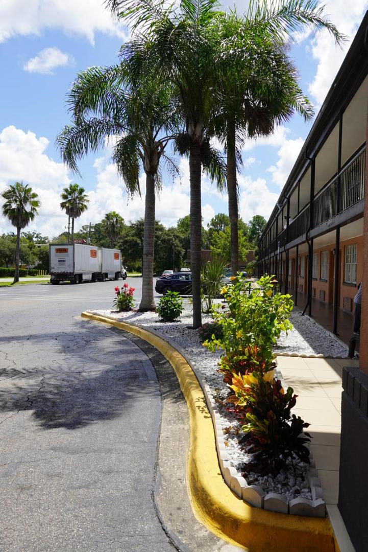 Econo Lodge Jacksonville South photo 24