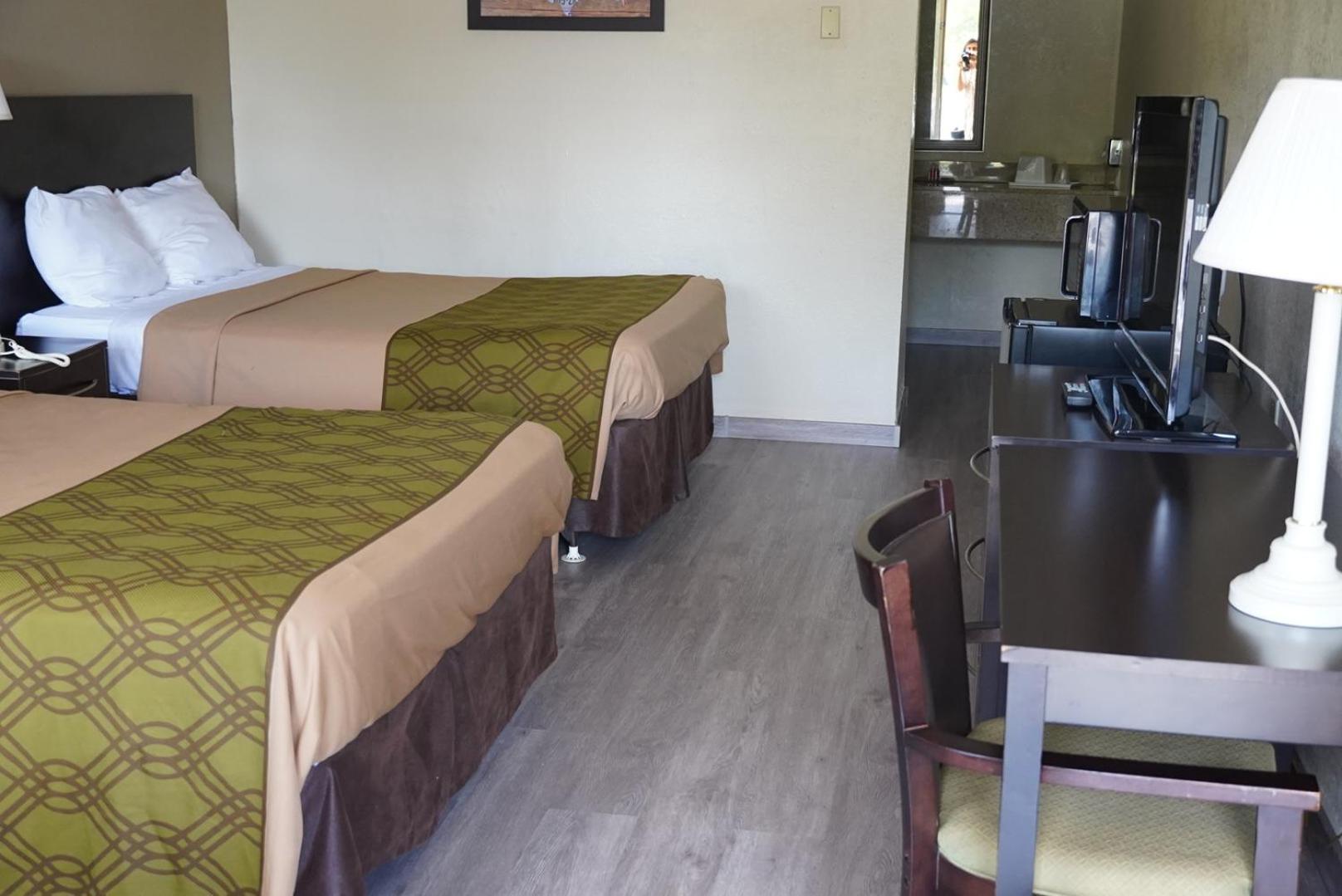 Econo Lodge Jacksonville South photo 4