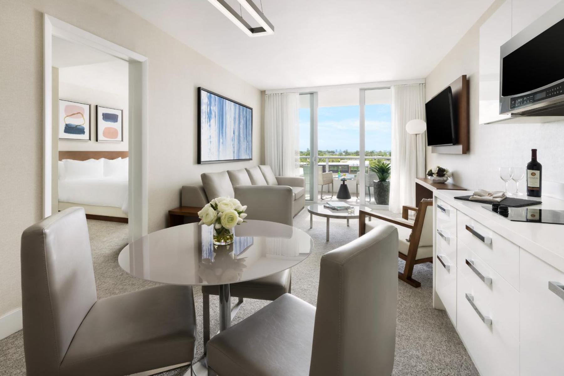 The Altair Bay Harbor Hotel photo 16
