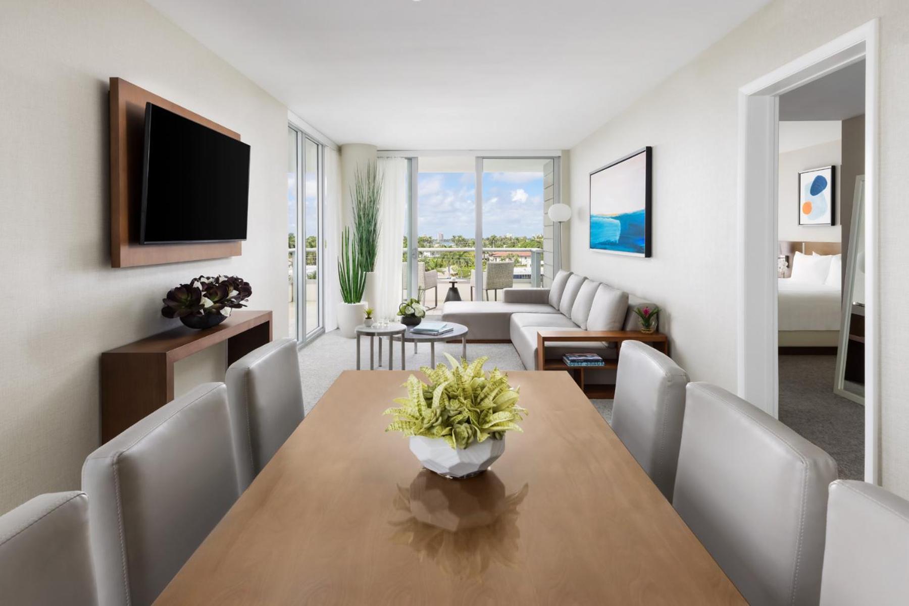 The Altair Bay Harbor Hotel photo 5
