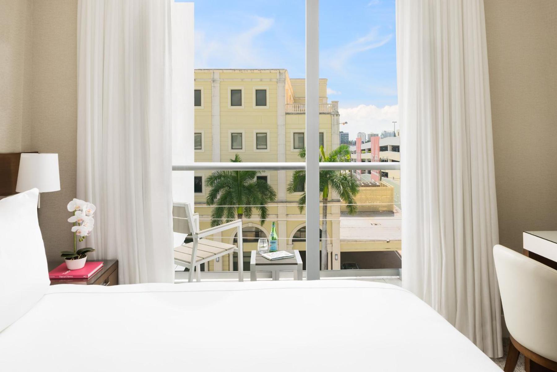 The Altair Bay Harbor Hotel photo 18