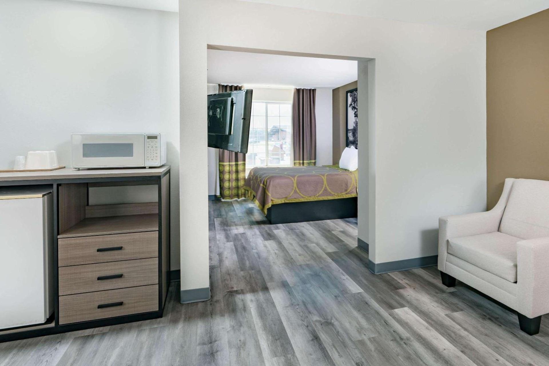 Super 8 by Wyndham Amarillo West photo 15