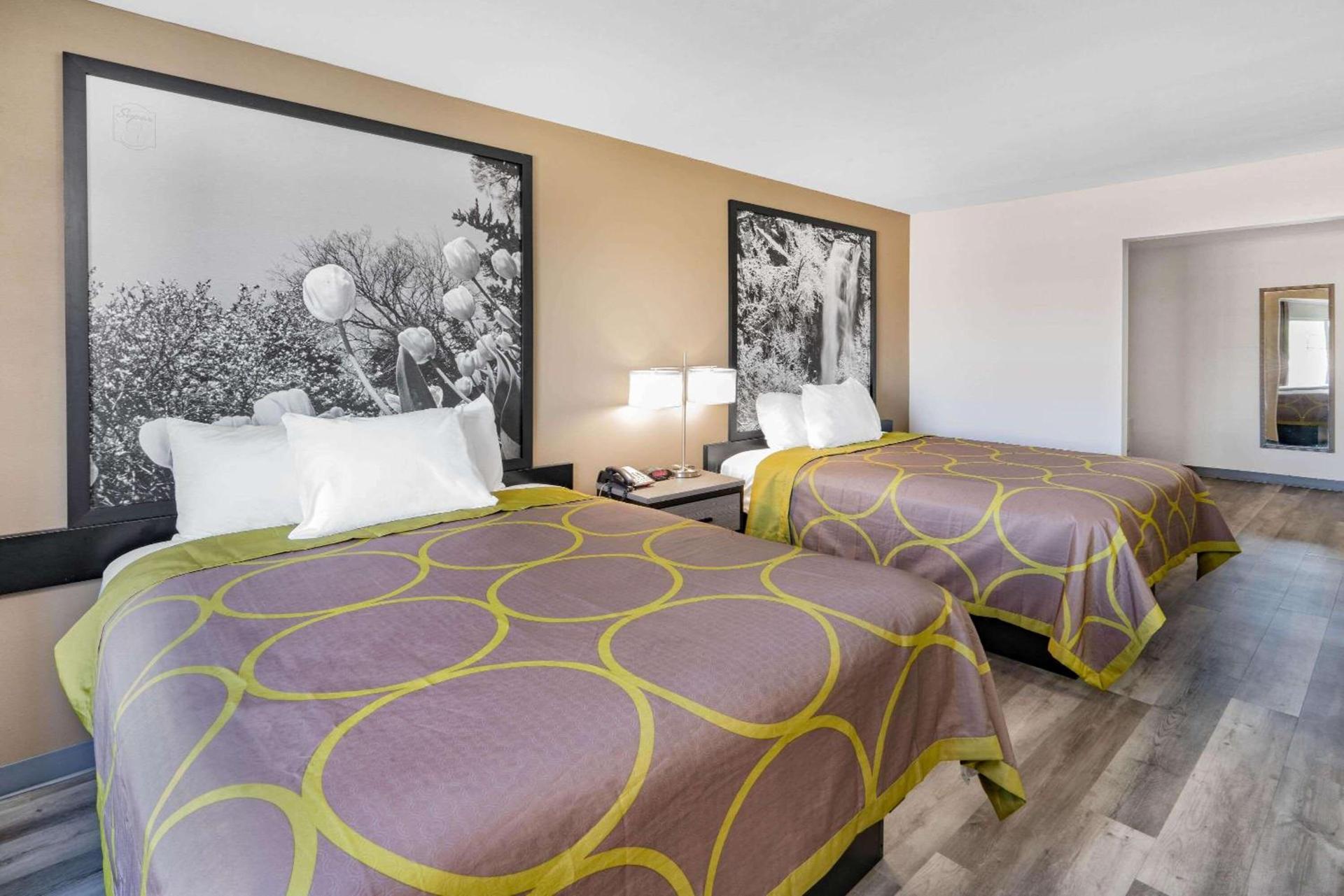 Super 8 by Wyndham Amarillo West photo 18