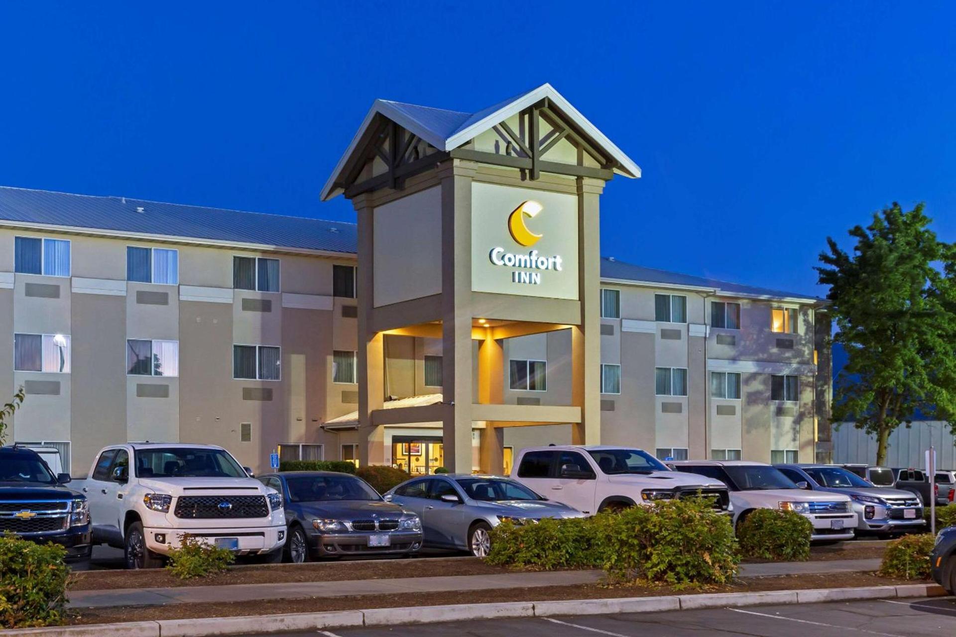 Comfort Inn Medford South photo 7
