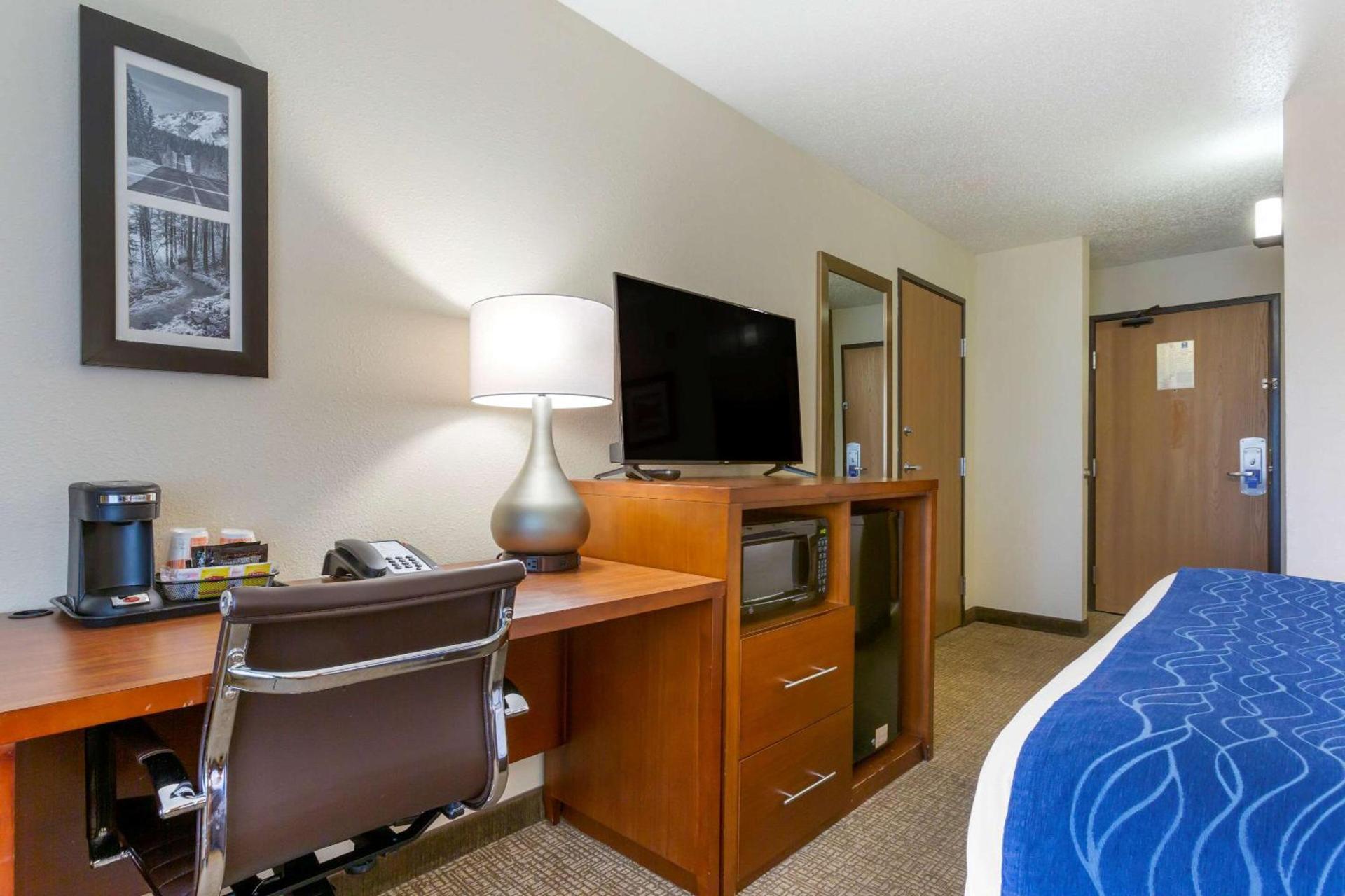 Comfort Inn Medford South photo 14