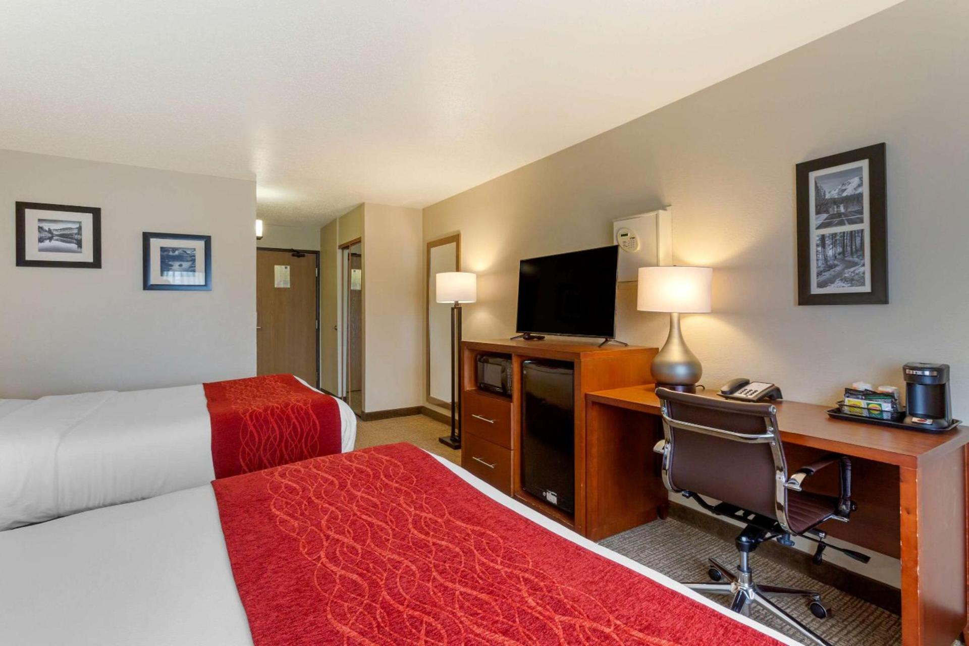 Comfort Inn Medford South photo 19