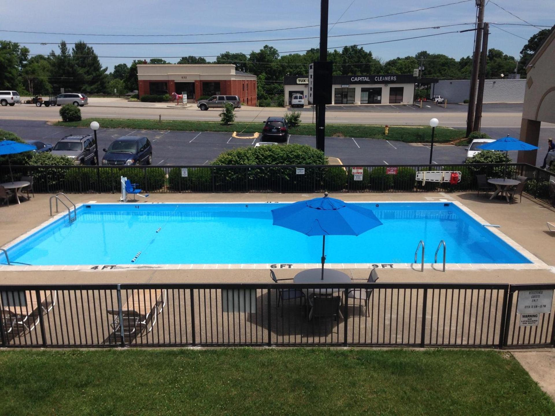 Bluegrass Inn photo 43