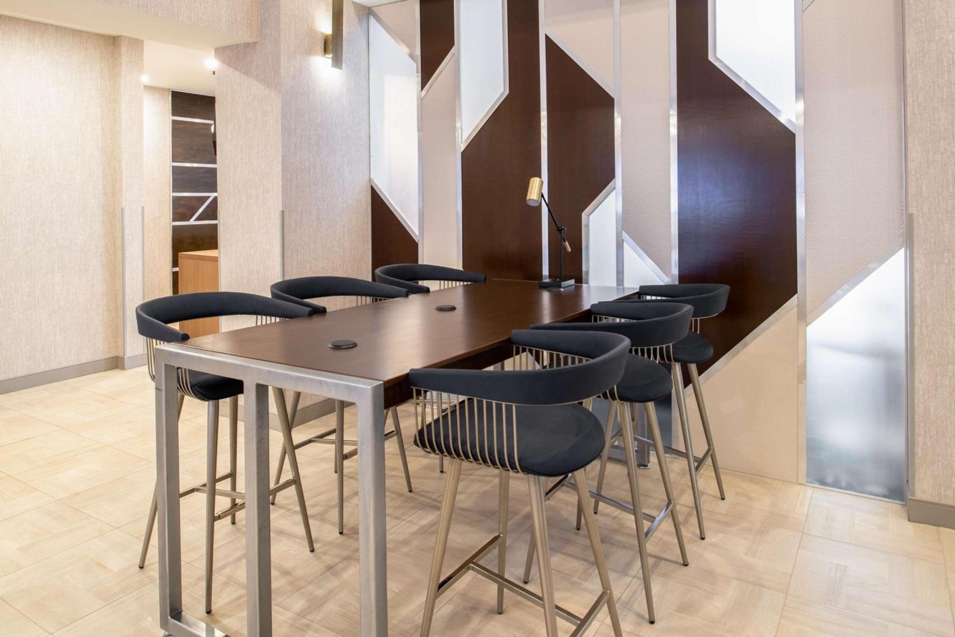 Best Western Premier Keizer Salem Hotel photo 25