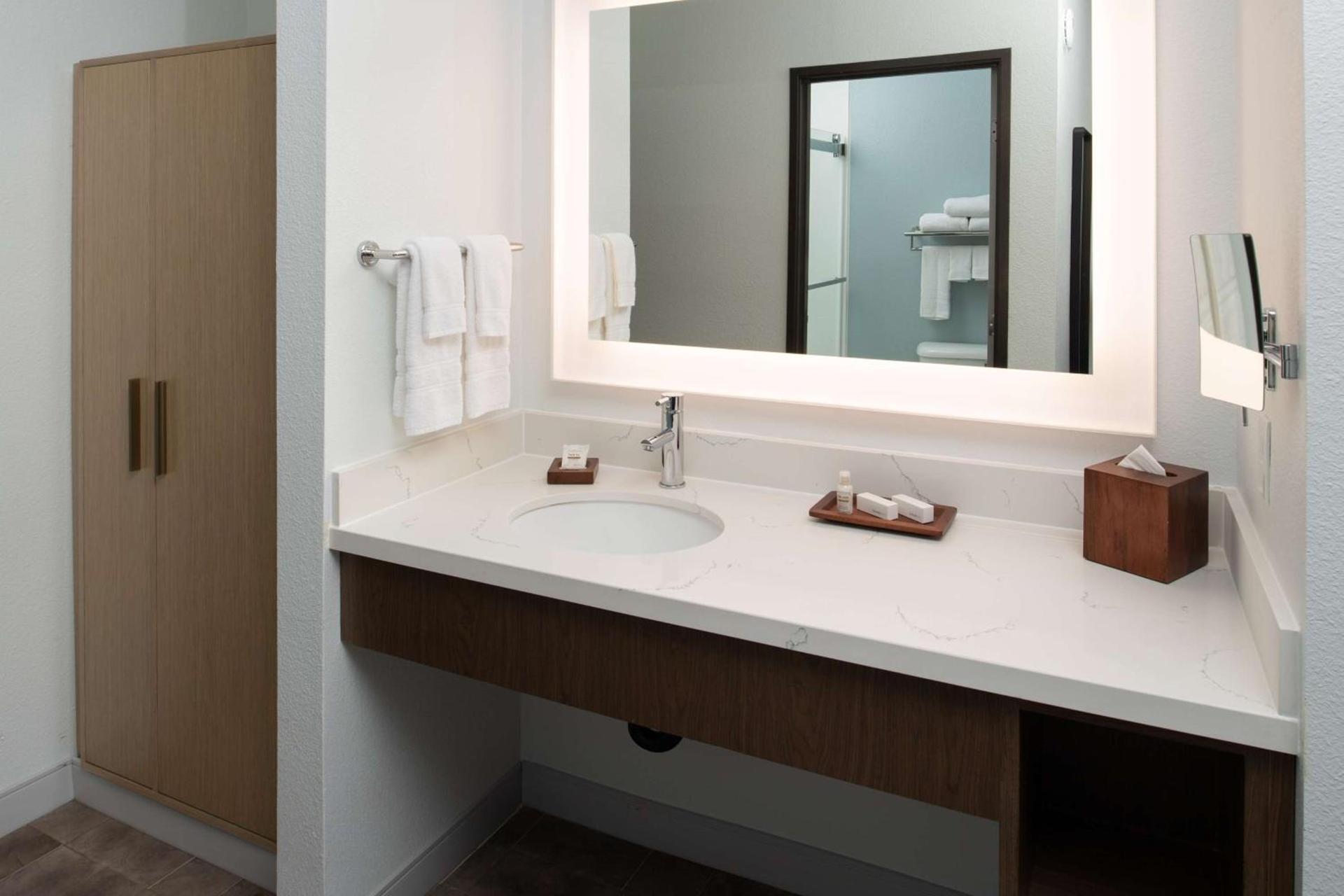 Best Western Premier Keizer Salem Hotel photo 18