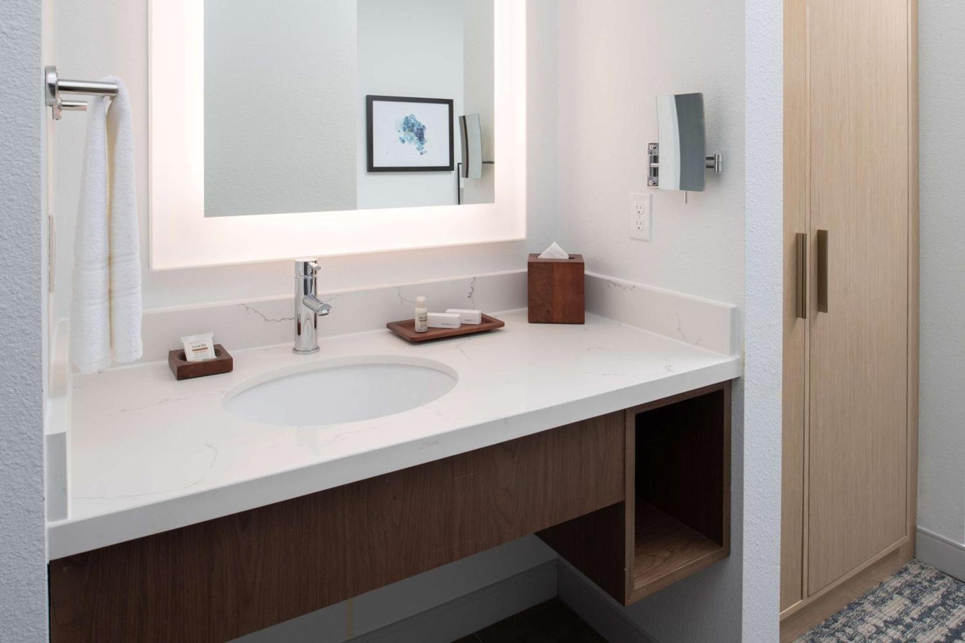 Best Western Premier Keizer Salem Hotel photo 20