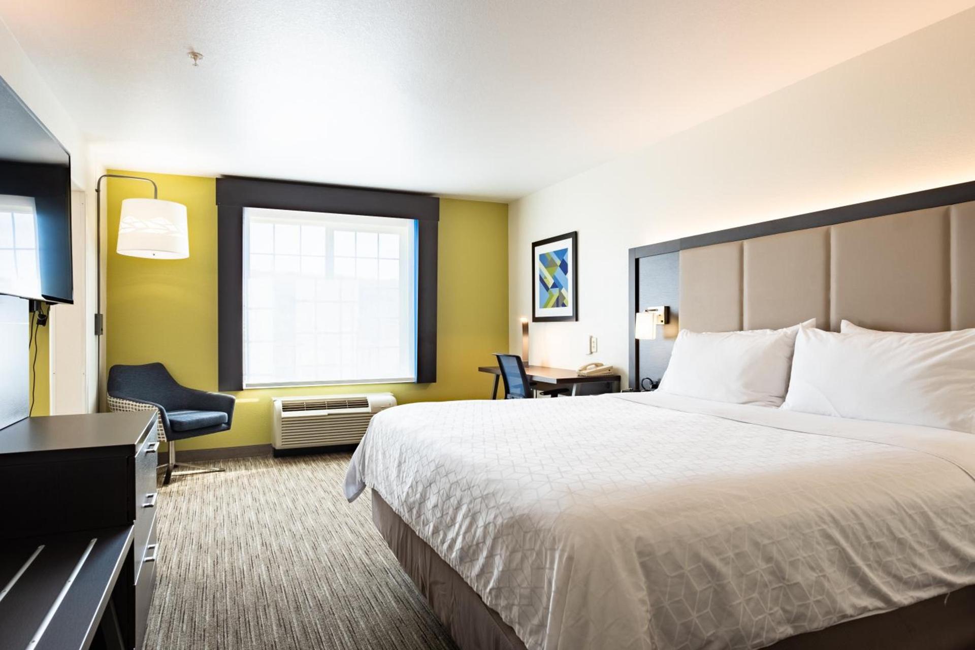 Holiday Inn Express Hotel & Suites Evanston by IHG photo 53