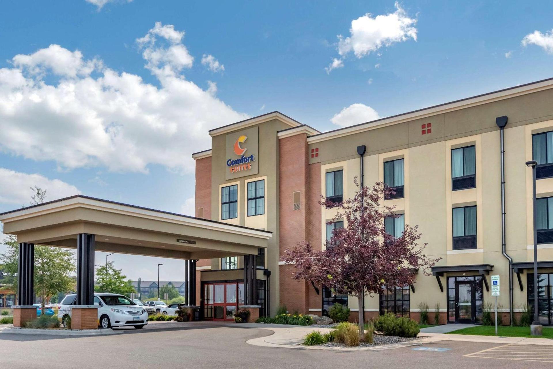Comfort Suites Airport-University photo 2